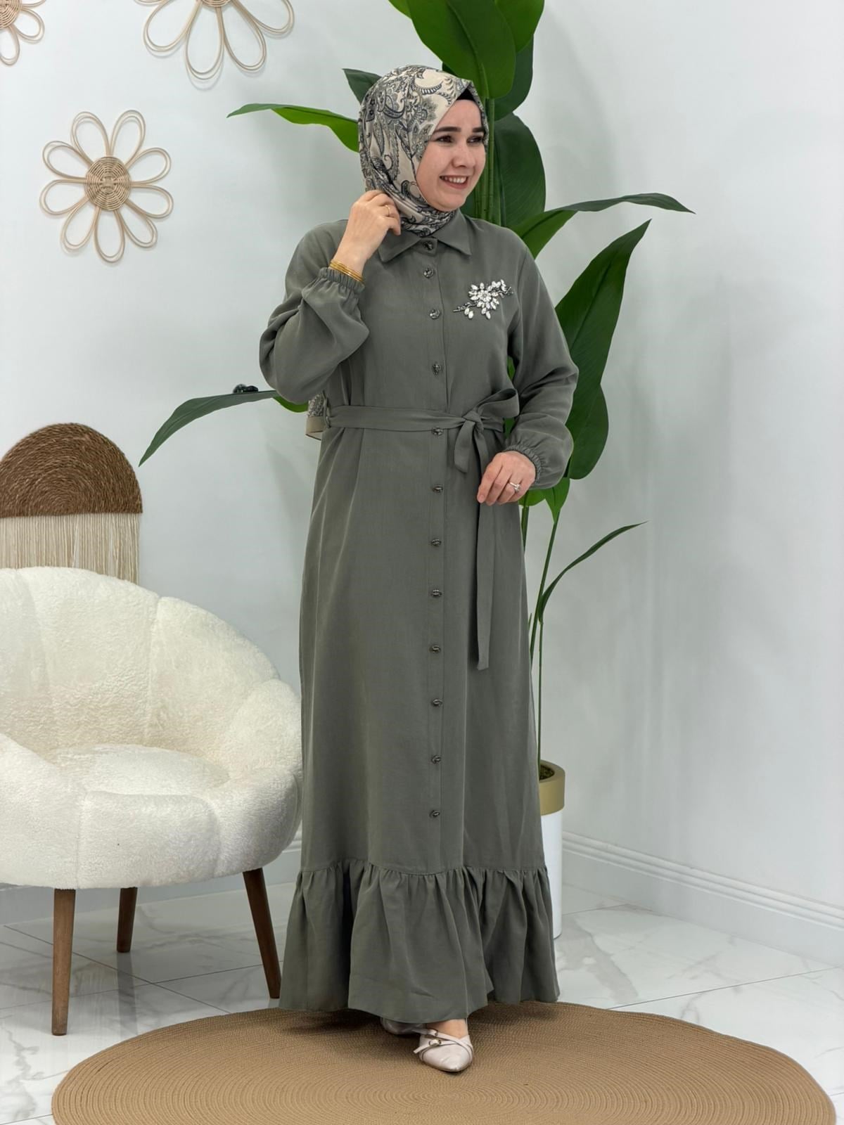Haki Taşlı Elbise