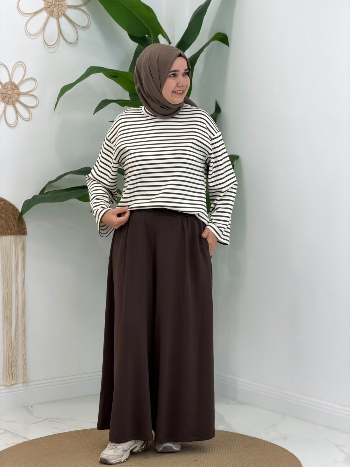 Kahve Çizgili Spor Sweatshirt