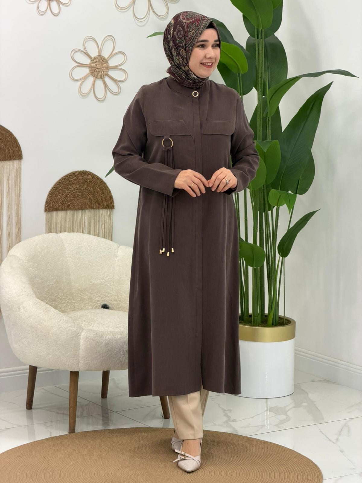 Kahve Halka Detaylı Kap