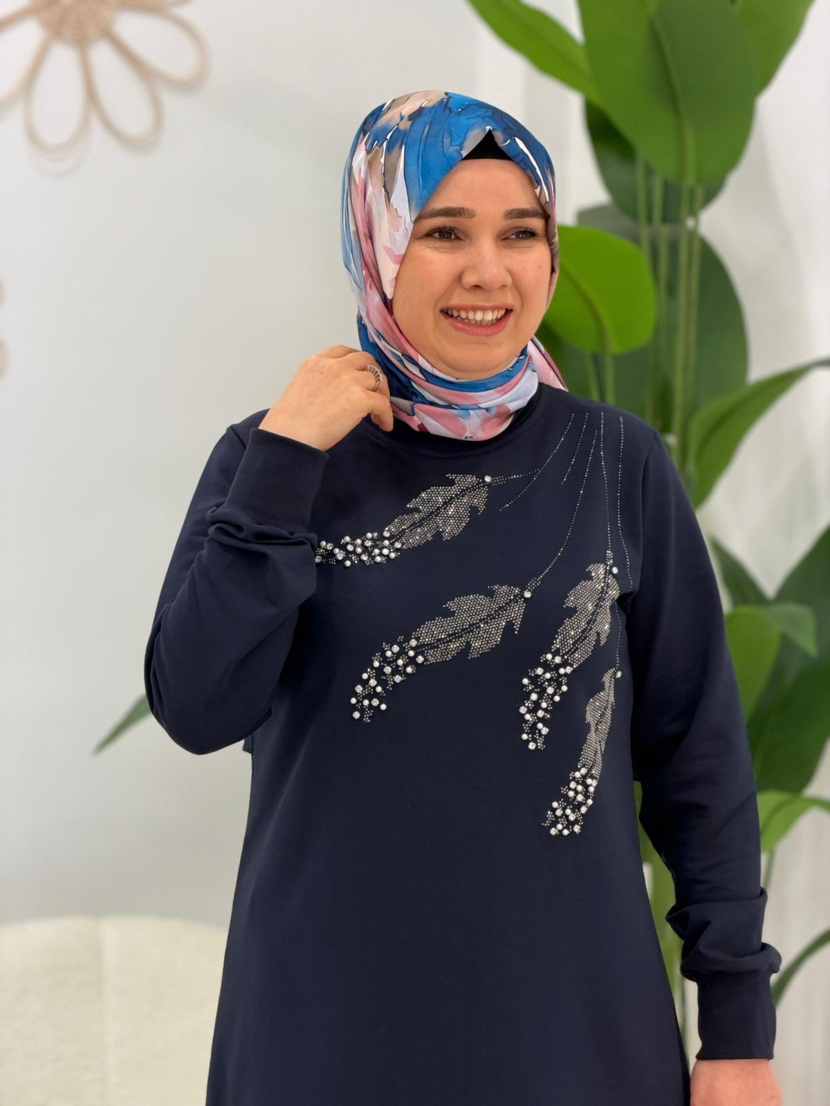 Lacivert Taşlı Tunik