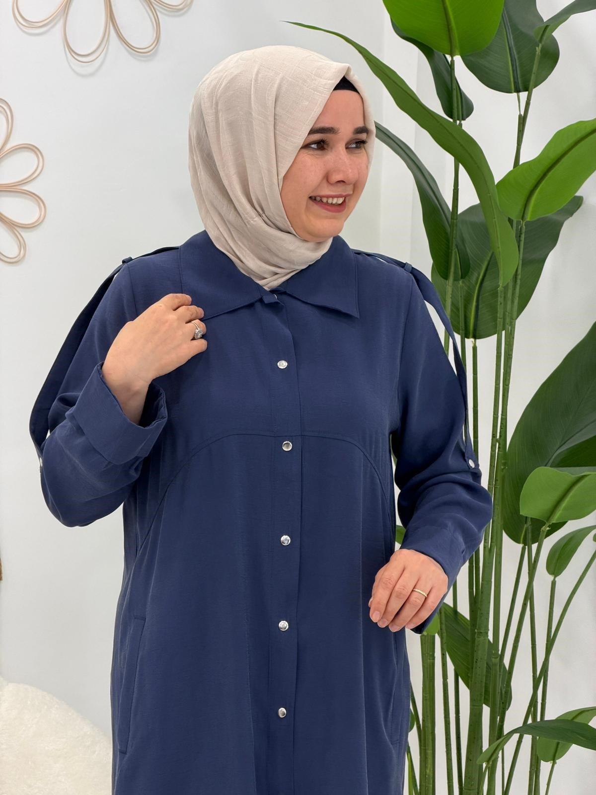 Mavi Çıtçıtlı Giyçık Kap