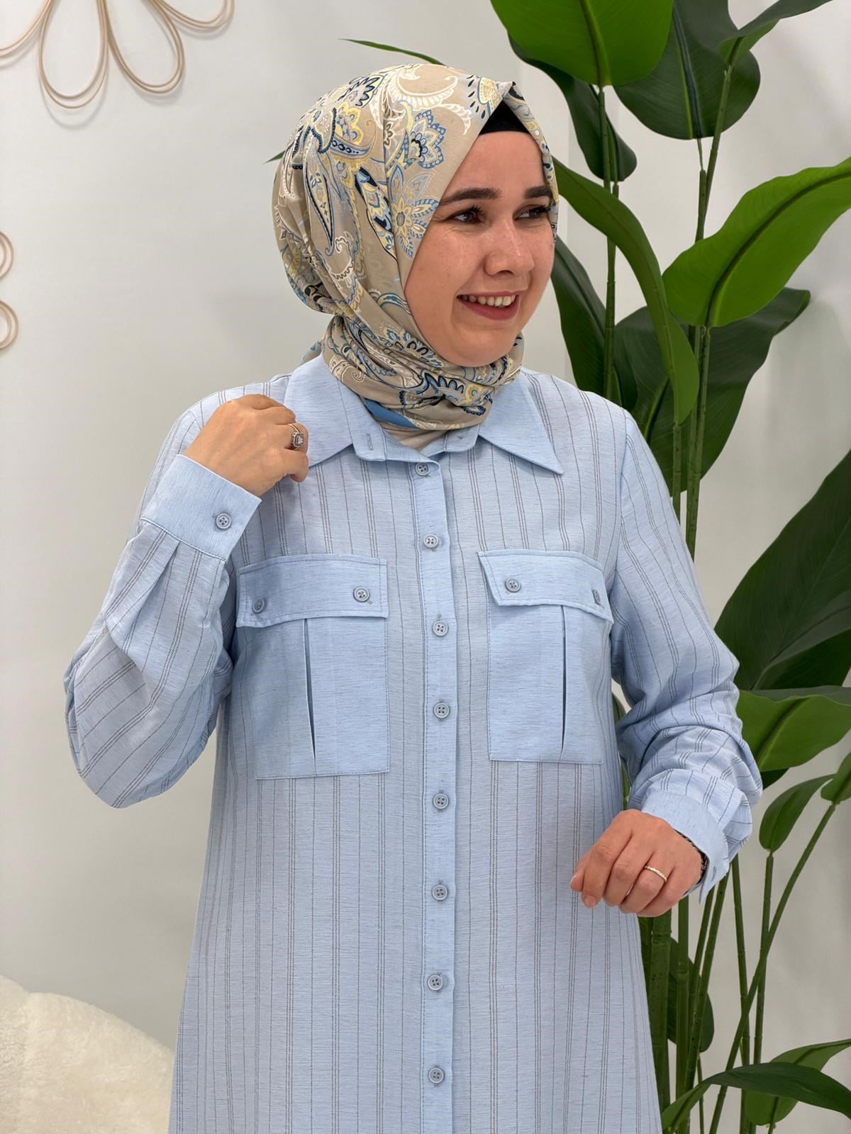 Mavi Çizgi Detaylı Uzun Boy Tunik