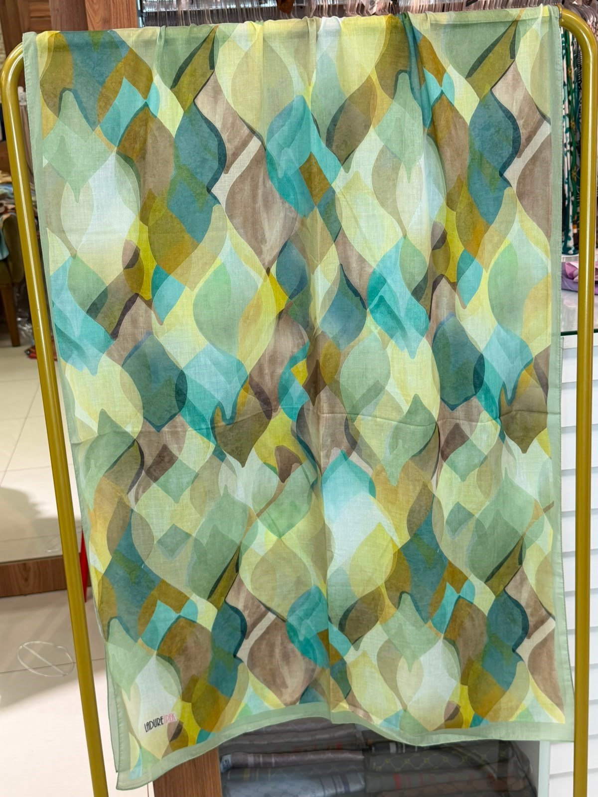 Mint Yeşili ve Haki Soyut Geometrik Geçişli  Şal