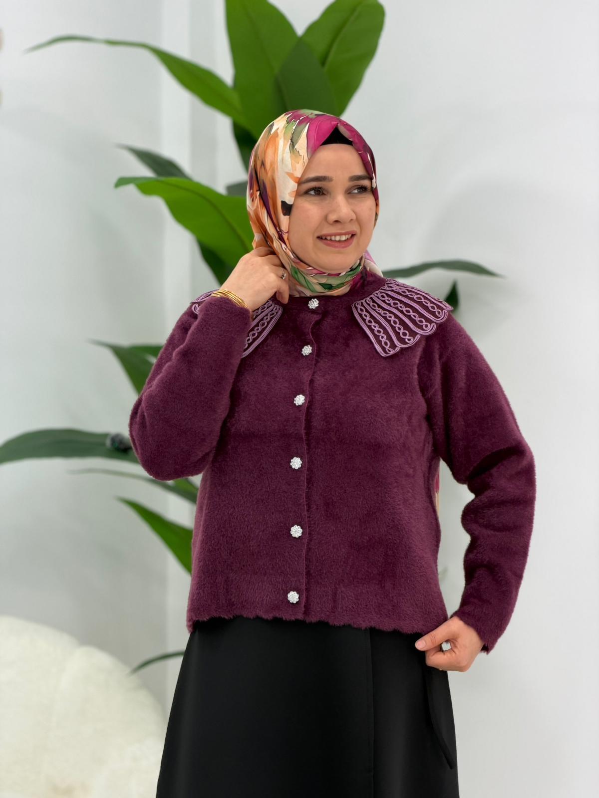Mürdüm Angora Kazak