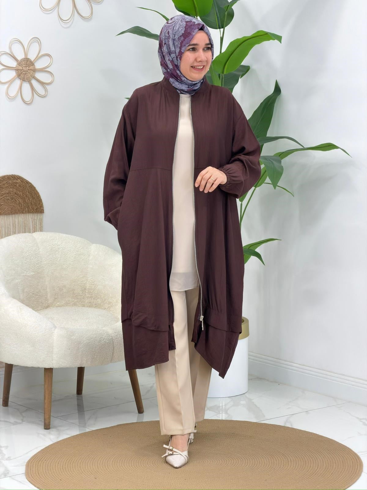 Mürdüm Fermuarlı Giyçık Kap