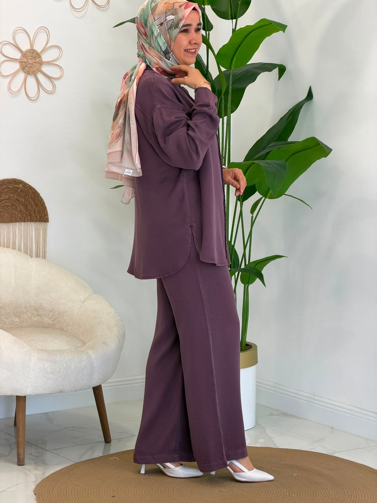Mürdüm Pantolonlu Takım