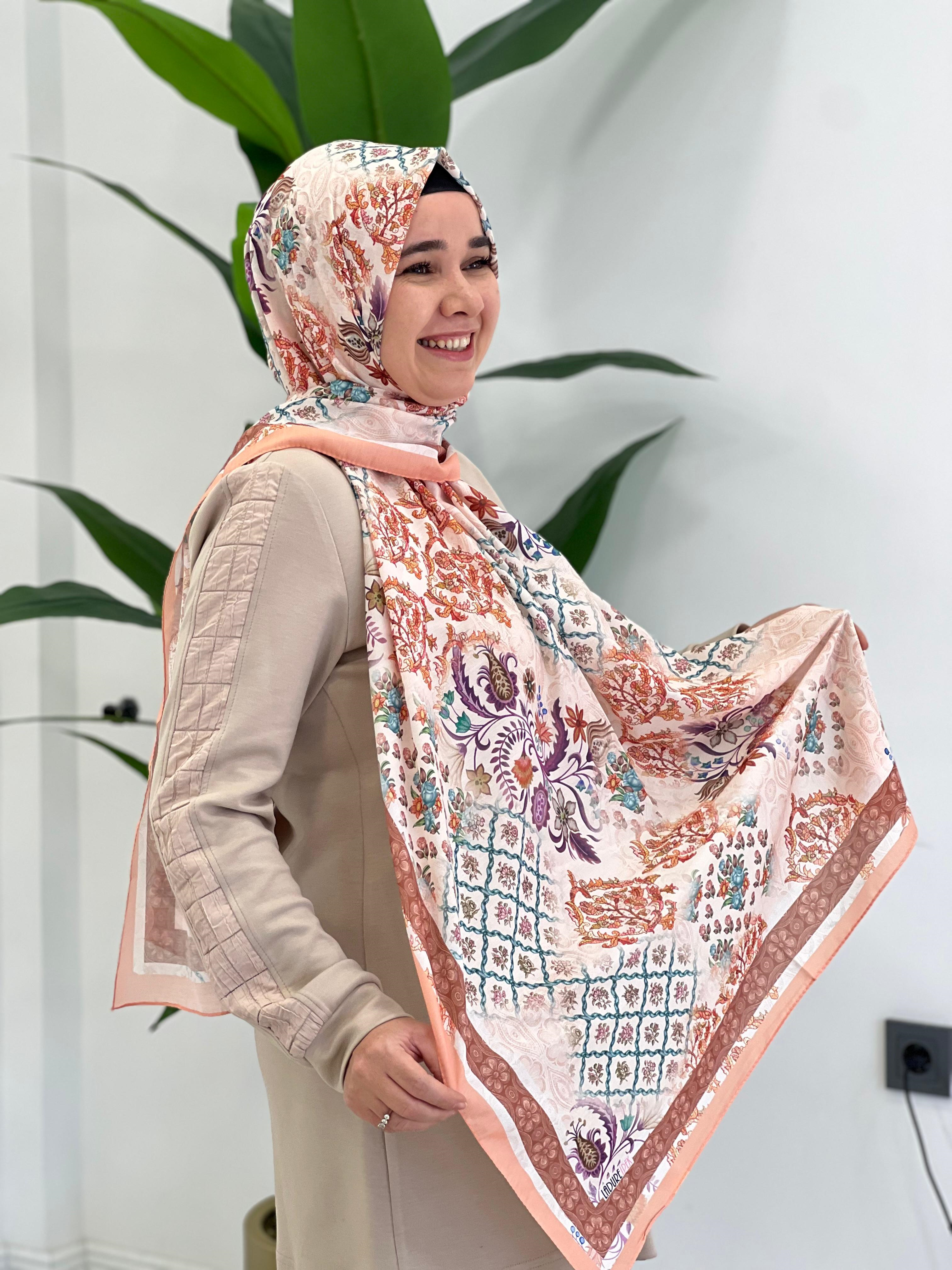Oranj Desenli Tunik