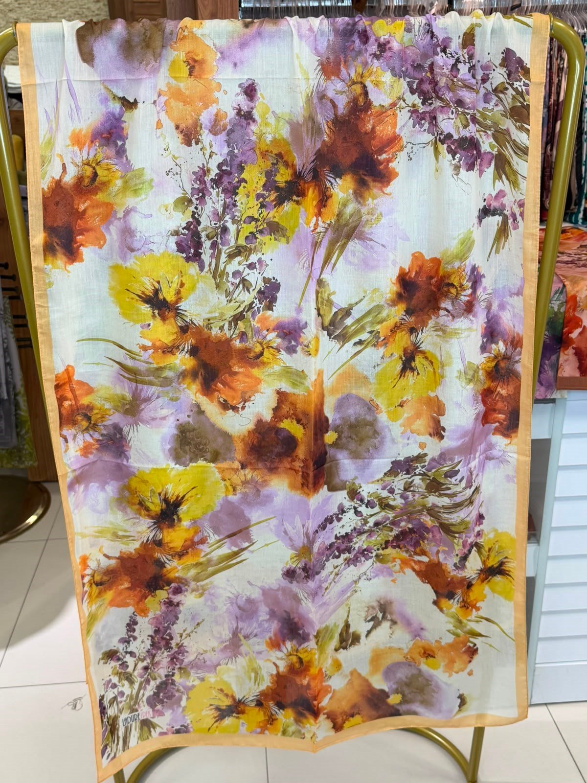 Sarı ve Lavanta Moru Çiçekli Soft Dokulu Şal