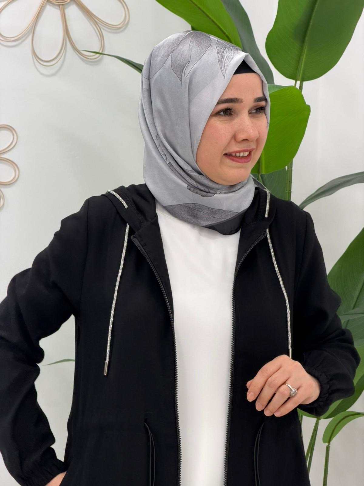 Siyah Giyçık Kap