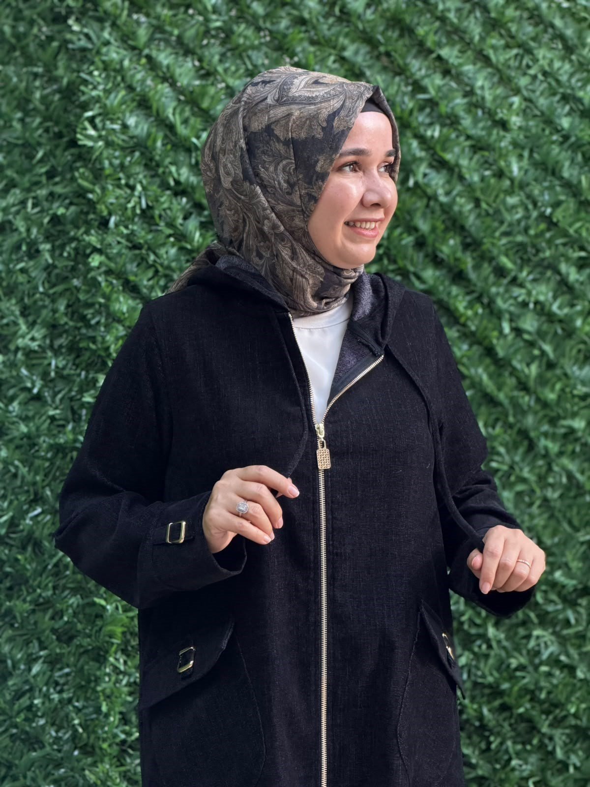 Siyah Kot Kadife Kap