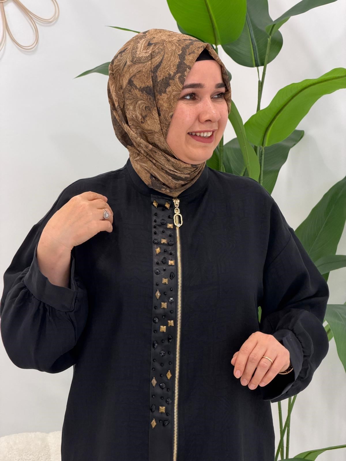 Siyah Linda Keten Takım