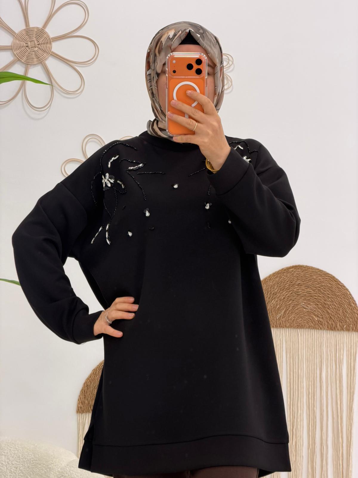 Siyah Taşlı Sweat