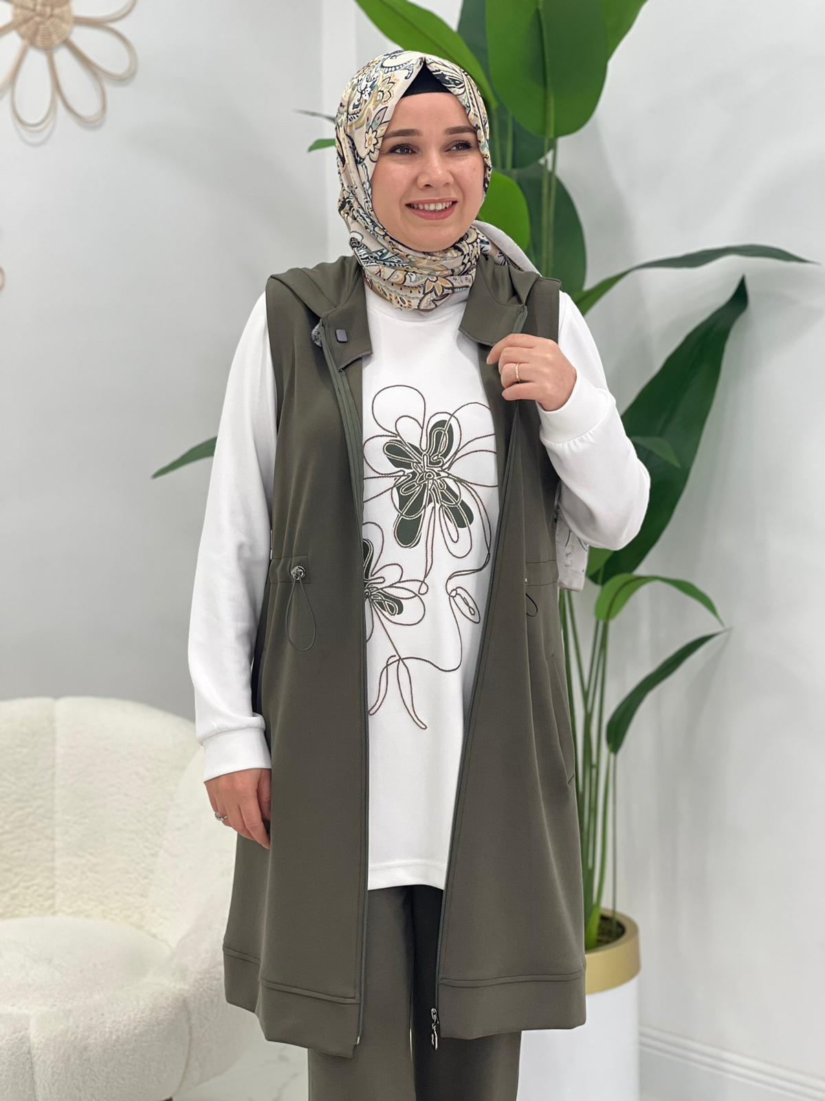Yeşil Modal Yelekli Takım