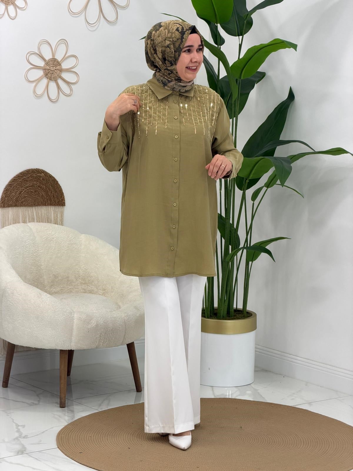 Yeşil Pul Detaylı Tunik