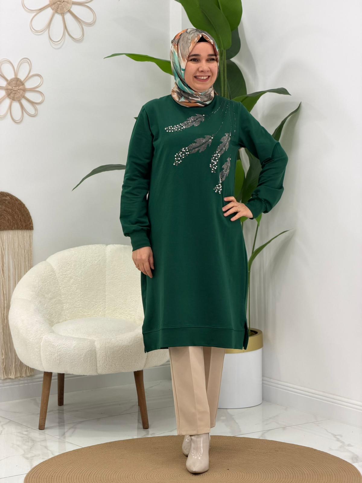 Yeşil Taşlı Tunik