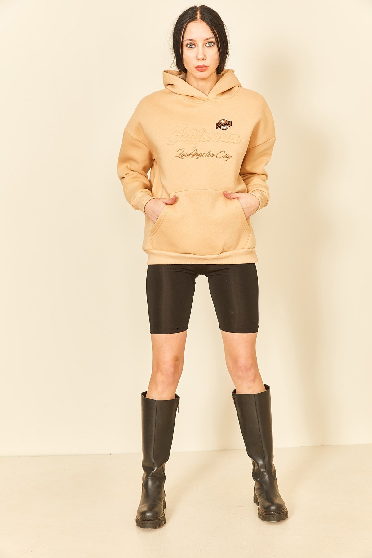 Çimen Yeşili Üç İplik Kanguru Cep Kadın Sweatshirt