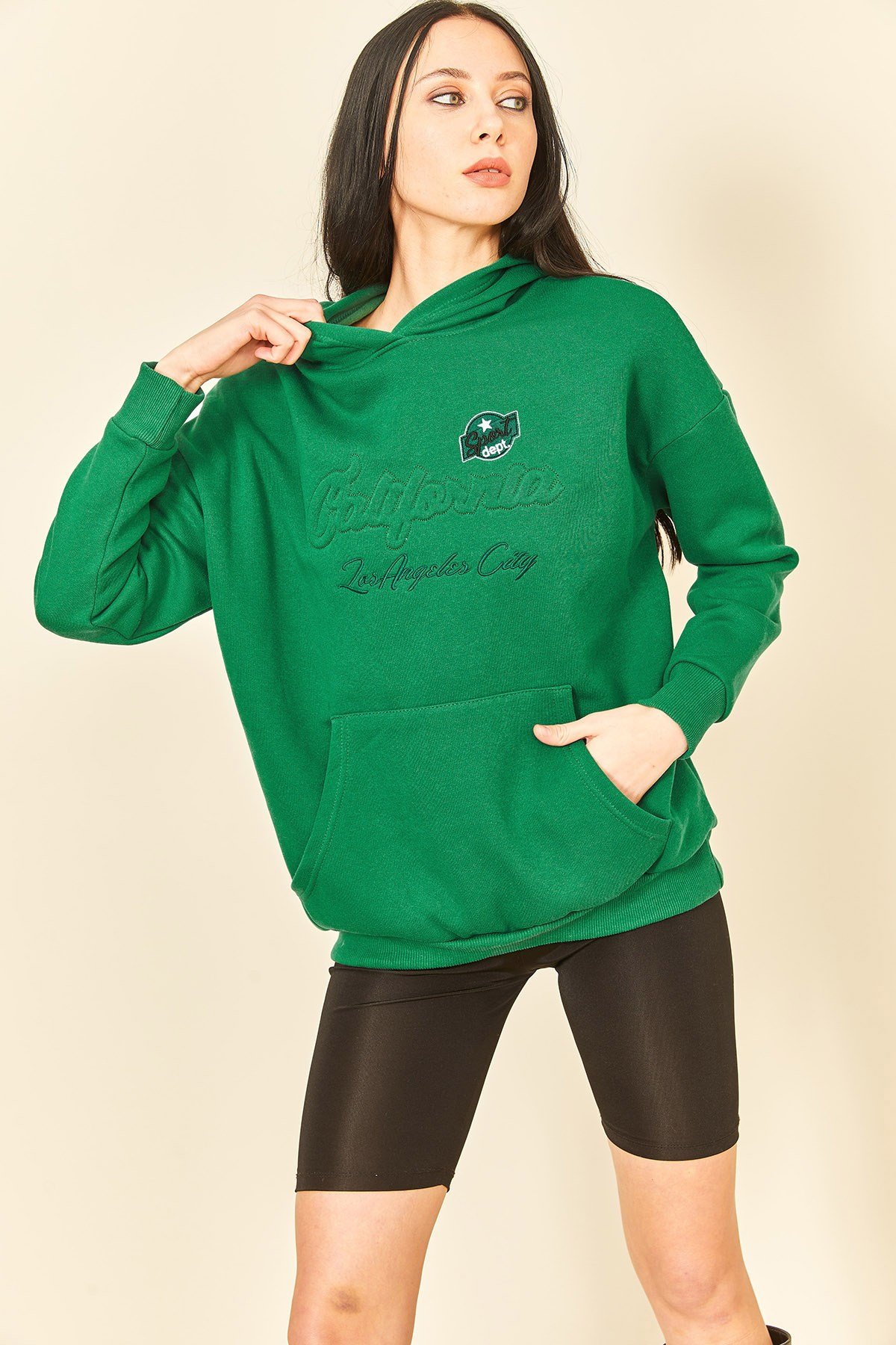 Çimen Yeşili Üç İplik Kanguru Cep Kadın Sweatshirt