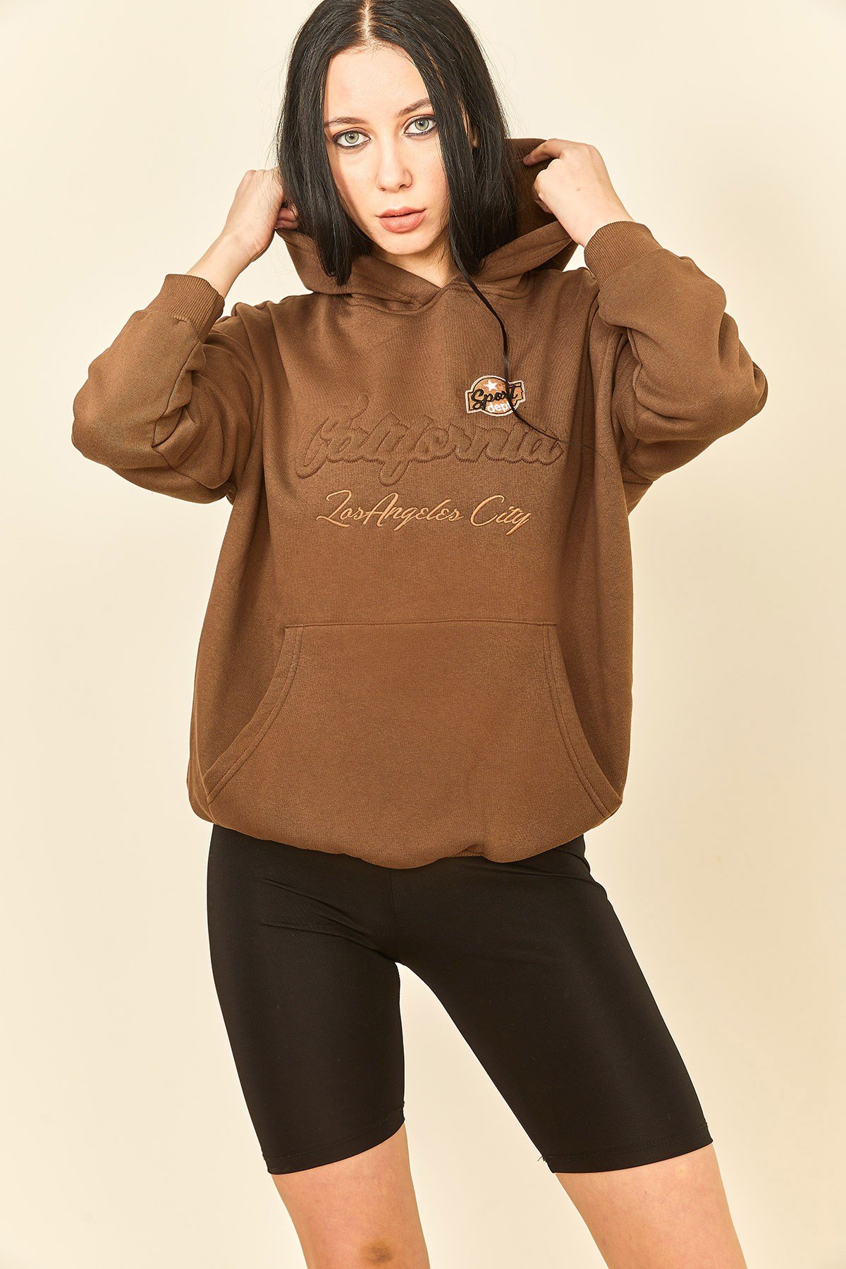 Çimen Yeşili Üç İplik Kanguru Cep Kadın Sweatshirt
