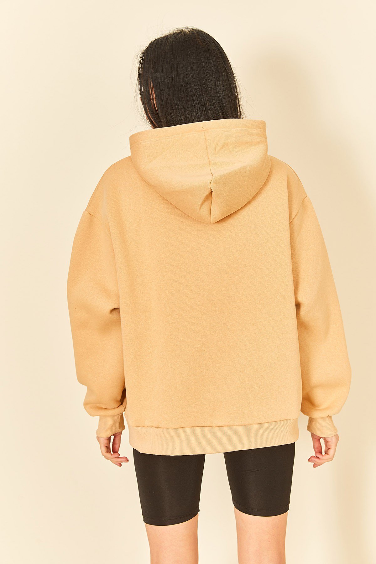 Ekru Baskı Detaylı Üç İplik Kadın Sweatshirt