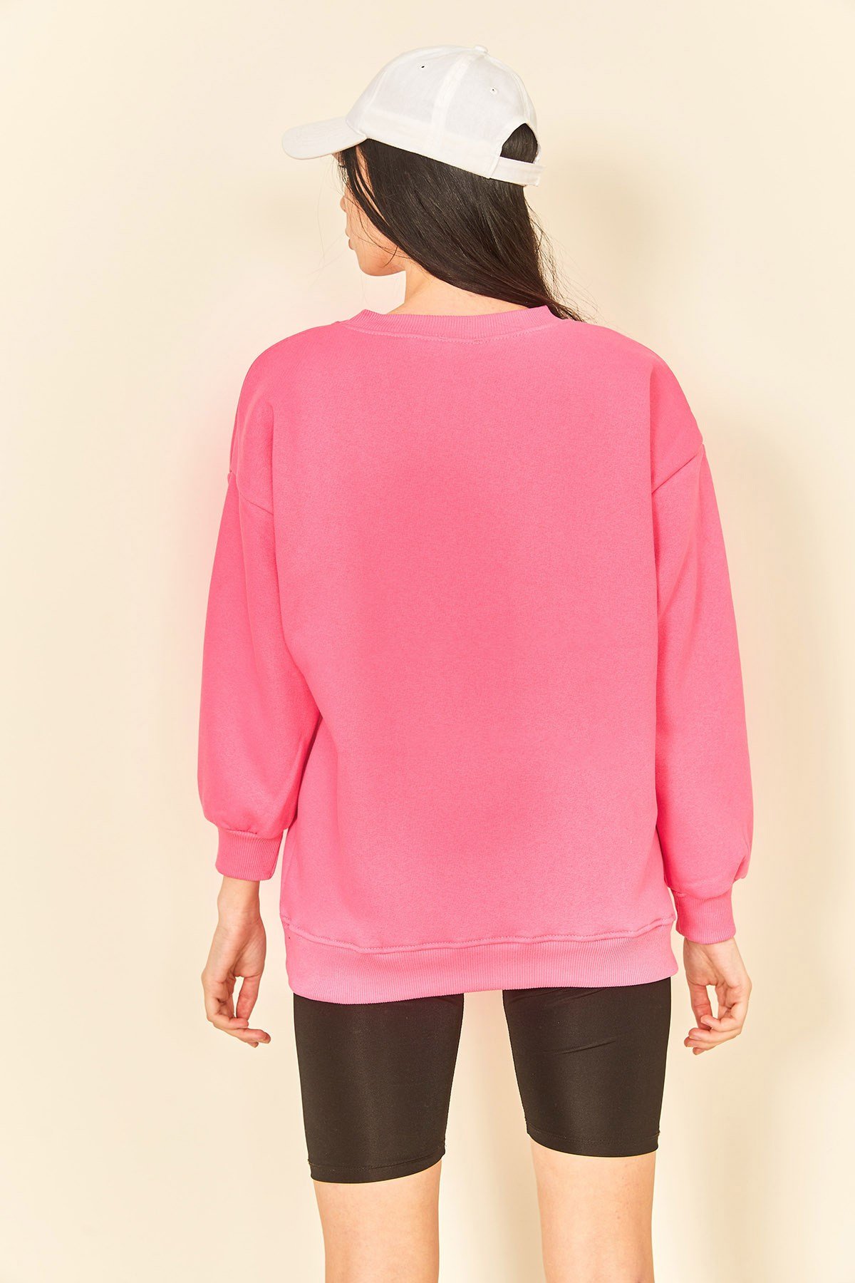 Fuşya Nakış Detaylı Üç İplik Kadın Sweatshirt