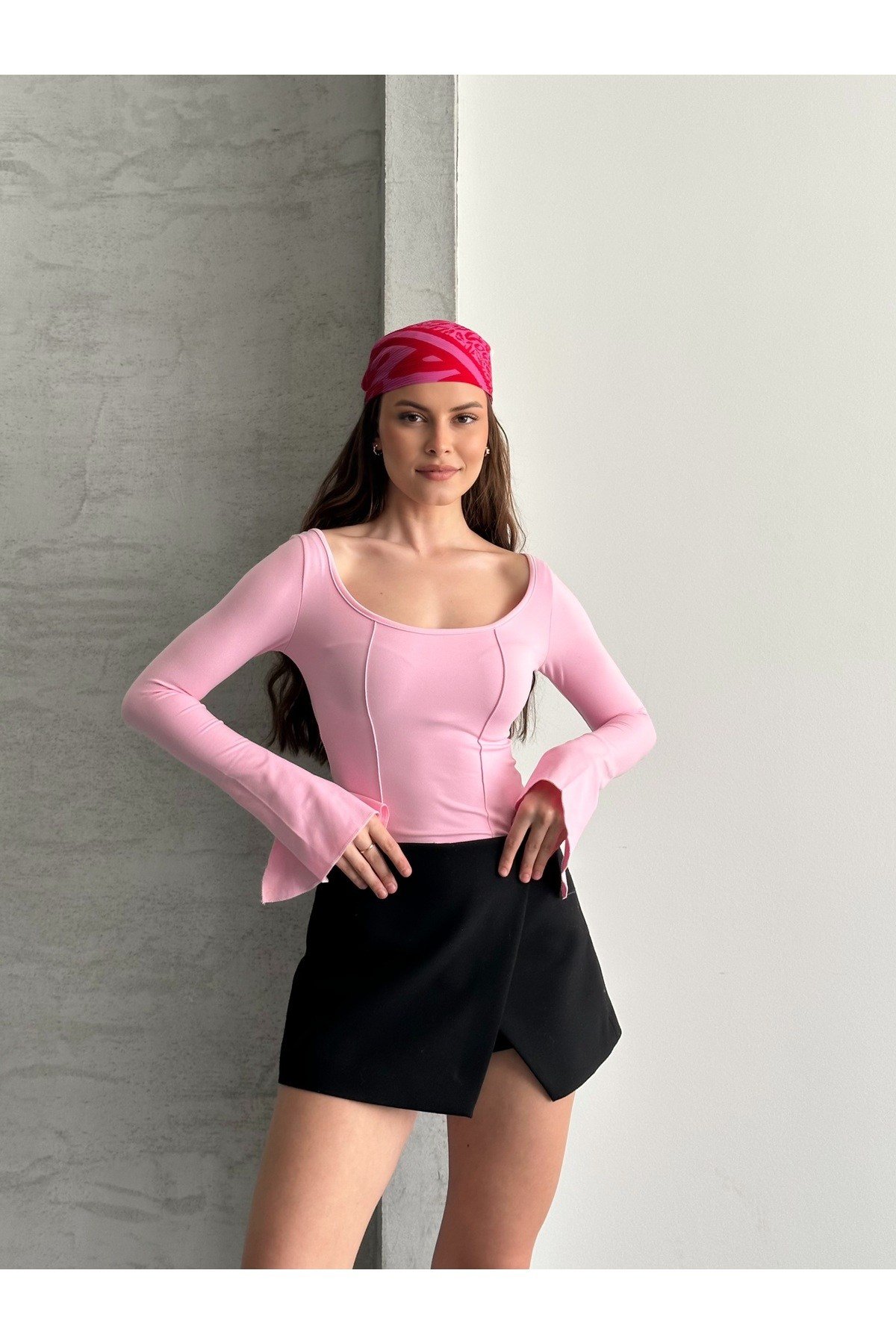 Kadın Modal Kumaş Kolu Yırtmaçlı Sırt Dekolteli Body