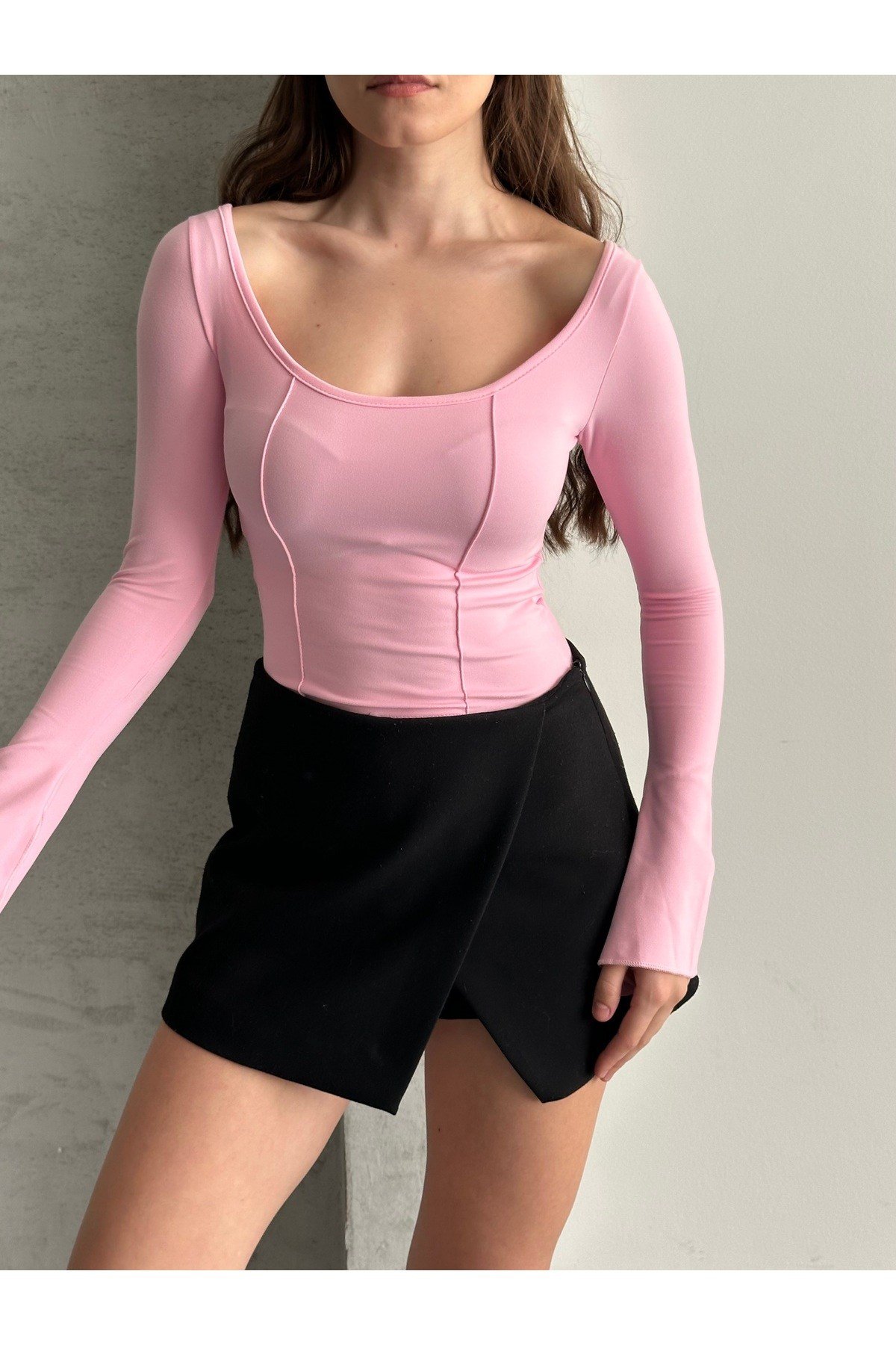 Kadın Modal Kumaş Kolu Yırtmaçlı Sırt Dekolteli Body