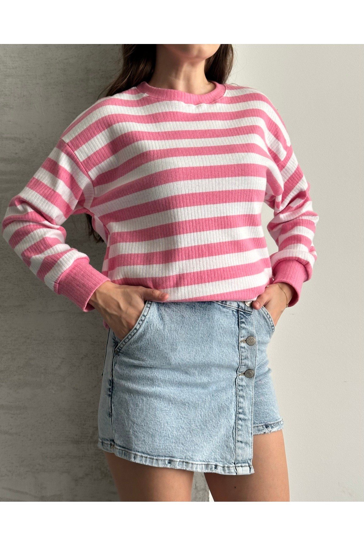 Kadın Raporlu Kumaş Uzun Kollu Bisiklet Yaka Yanı Yırtmaçlı Tunik