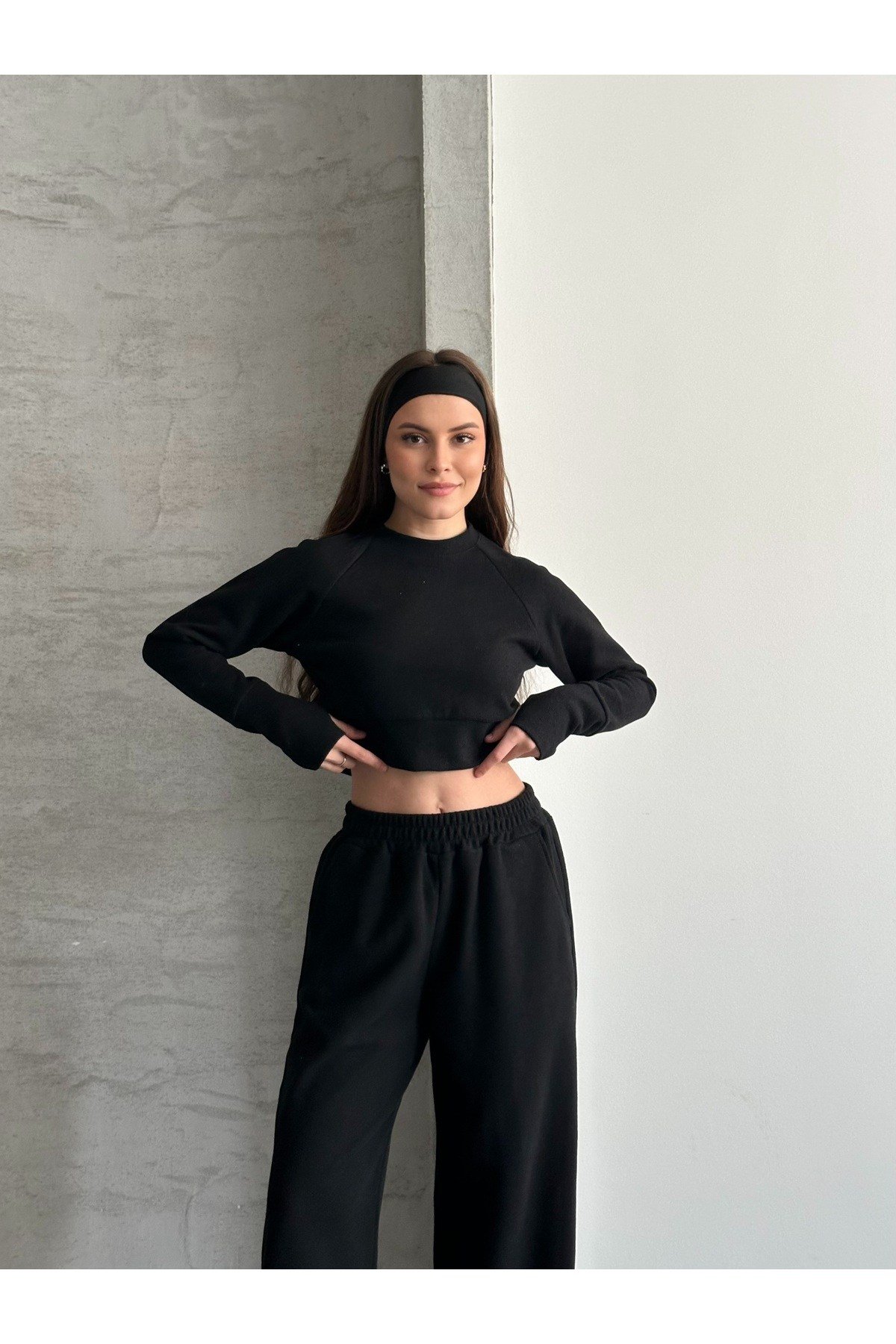 Kadın Selanik Kumaş Reglan Kollu Parmak Geçirmeli Crop Takım