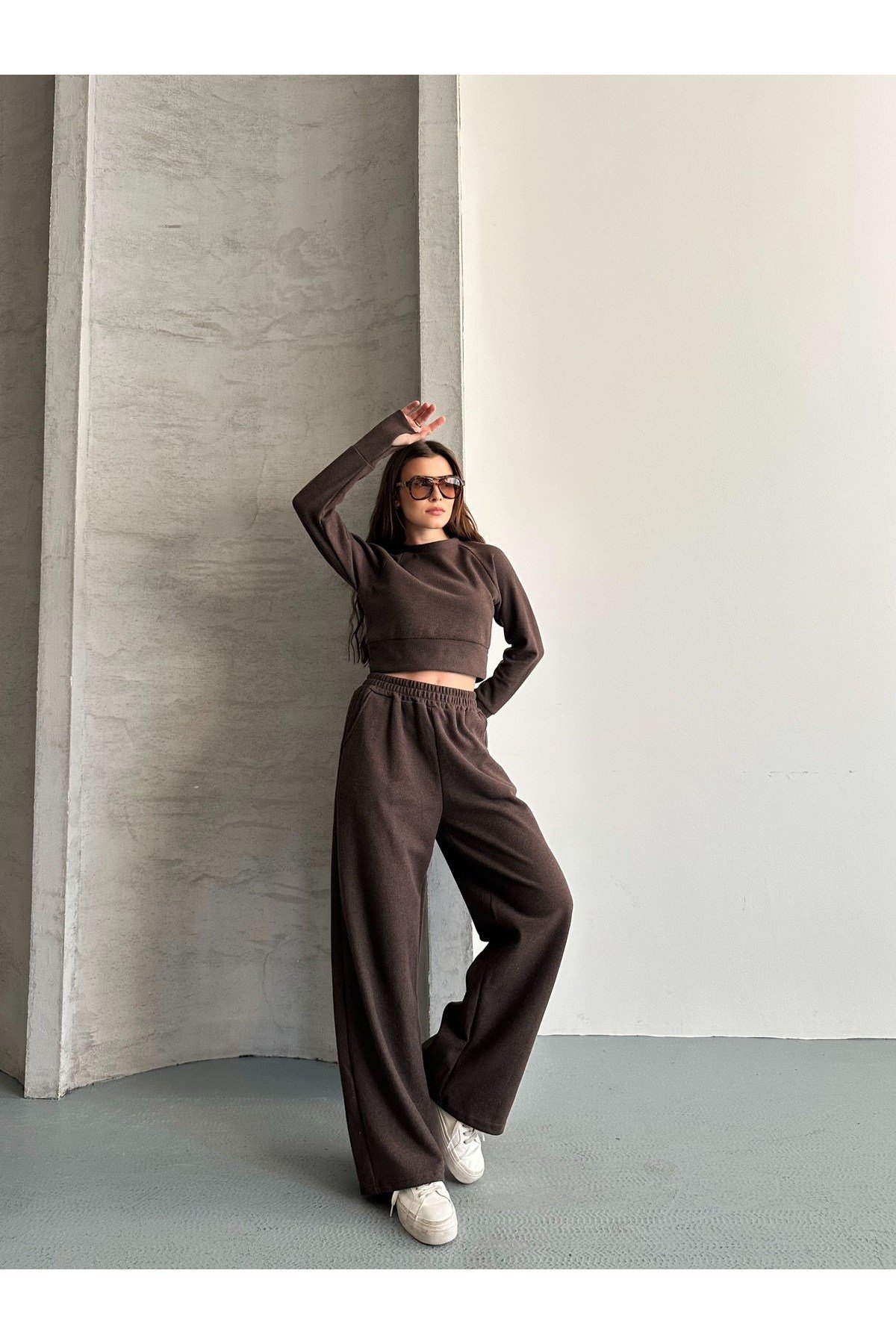 Kadın Selanik Kumaş Reglan Kollu Parmak Geçirmeli Crop Takım