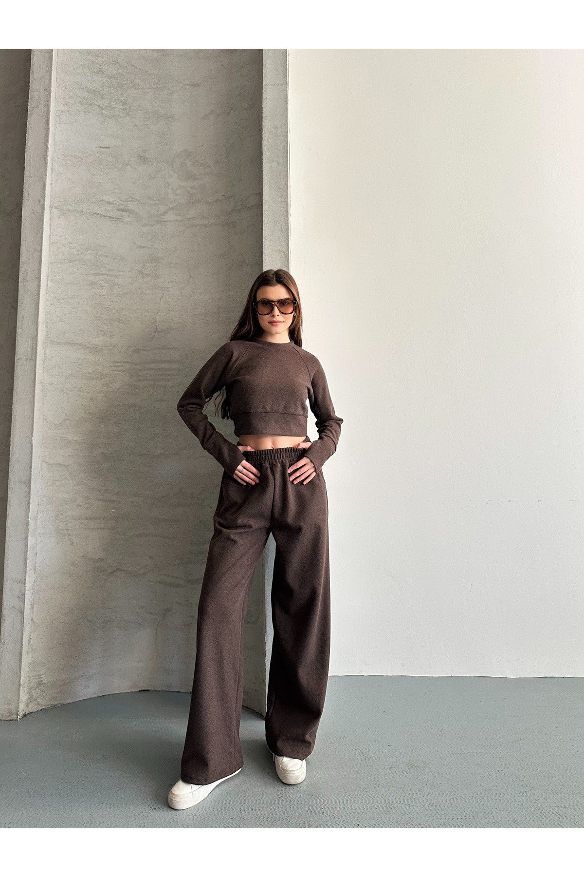 Kadın Selanik Kumaş Reglan Kollu Parmak Geçirmeli Crop Takım