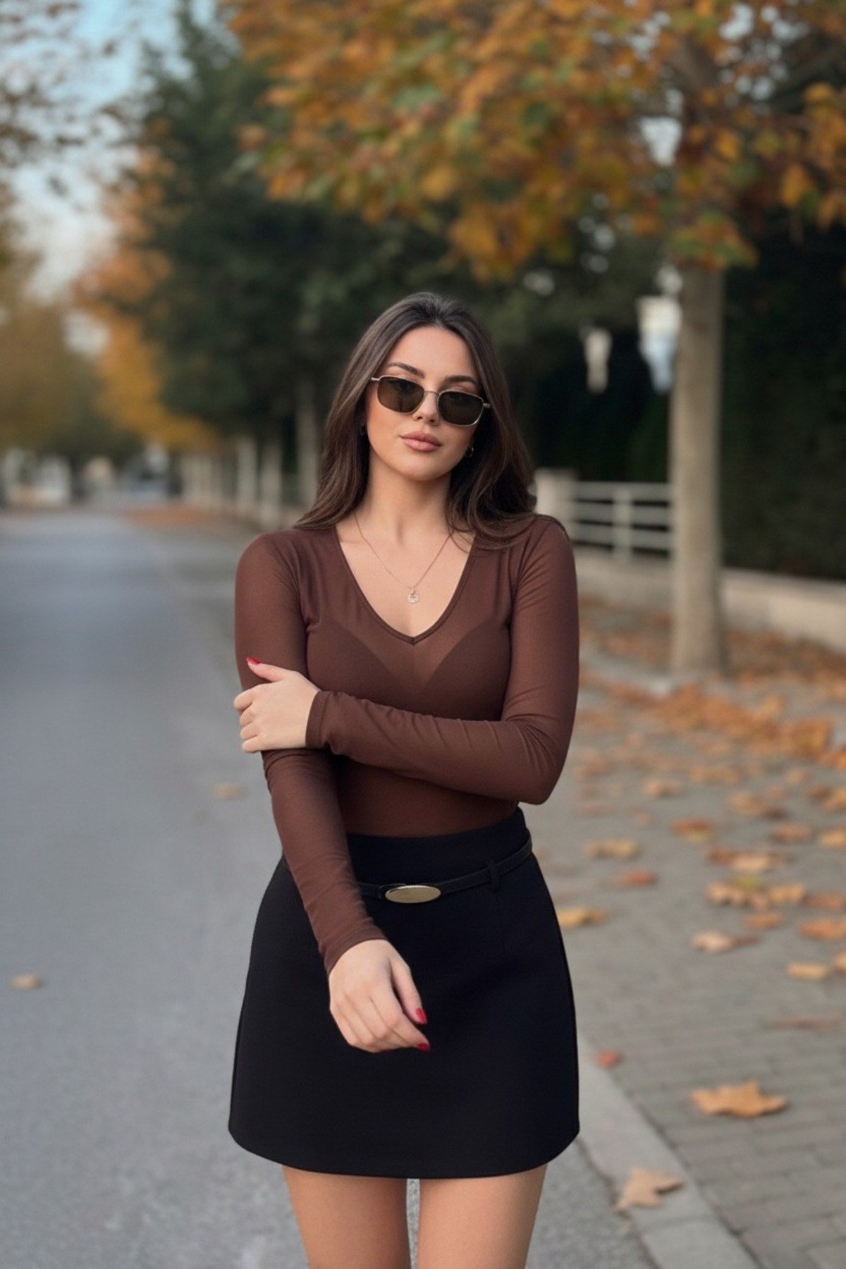 Kadın V Yaka Transparan Uzun Kollu Bluz