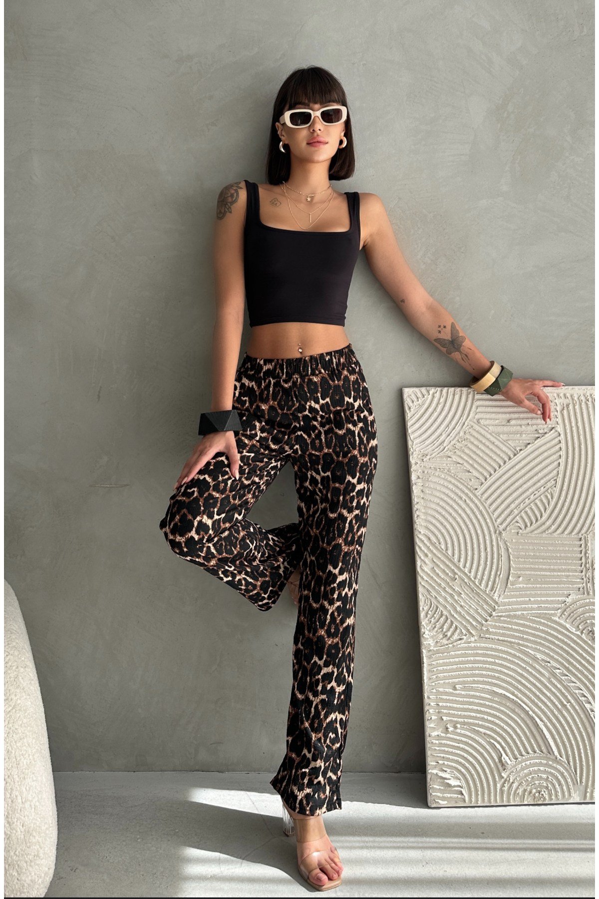Leopar Desenli Bürümcük Kumaş Pantolon
