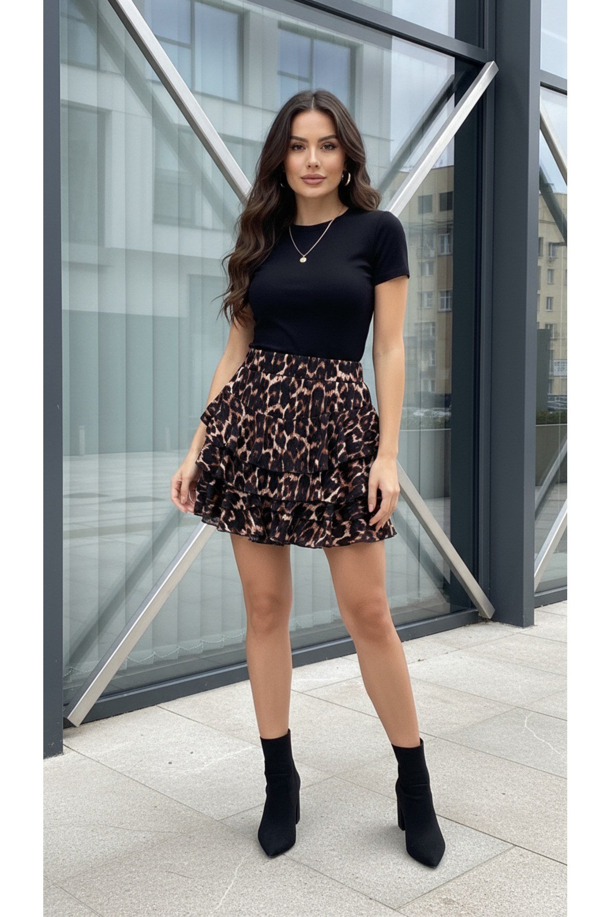 Leopar Desenli Fırfırlı Bürümcük Mykonos Kadın Mini Etek