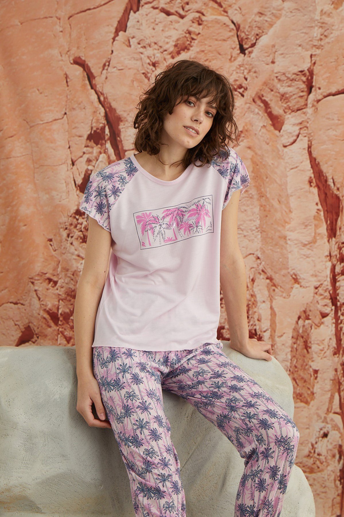 Renkli Kısa Kollu Kadın Pijama Takımı