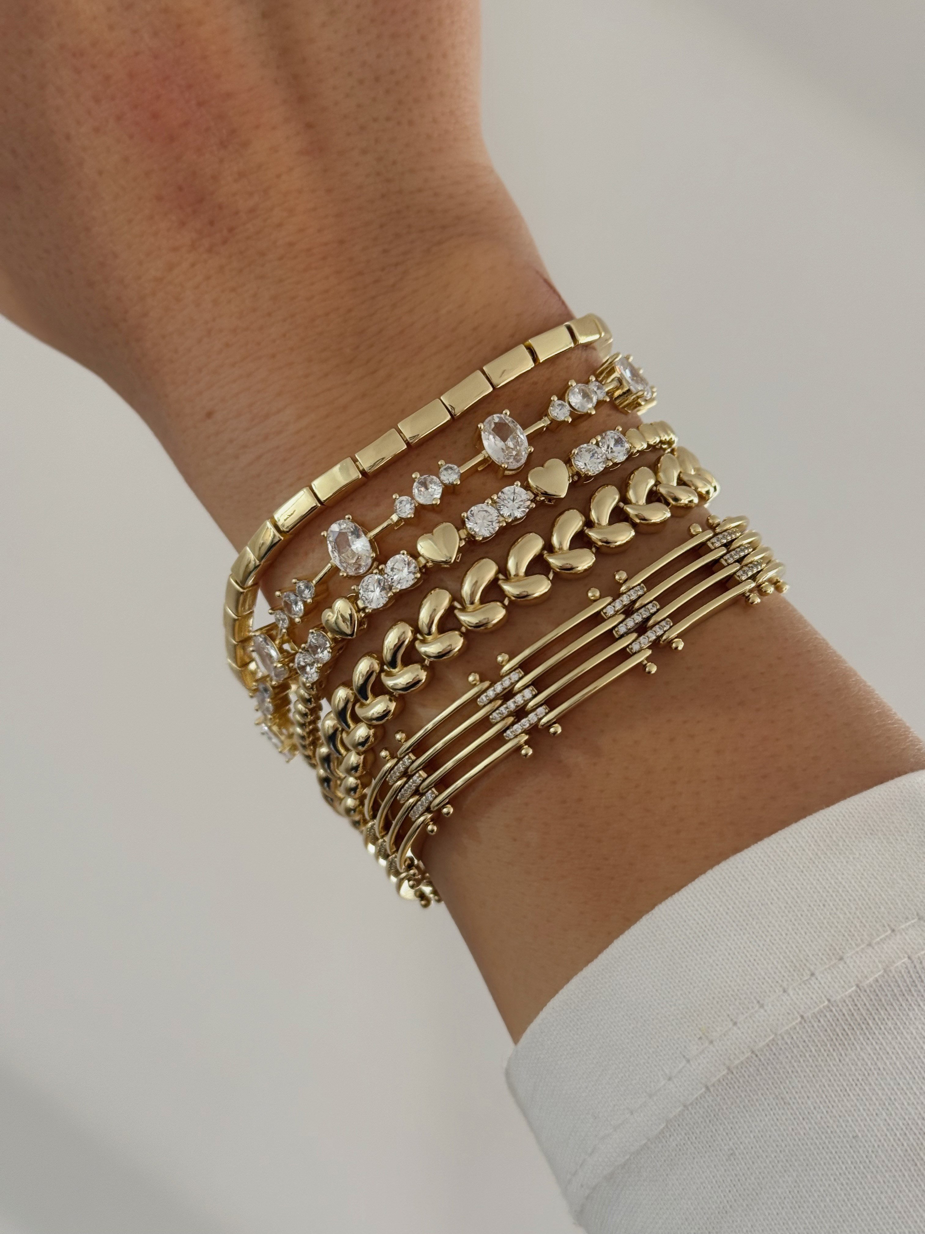 Başak Model Bileklik Kombini