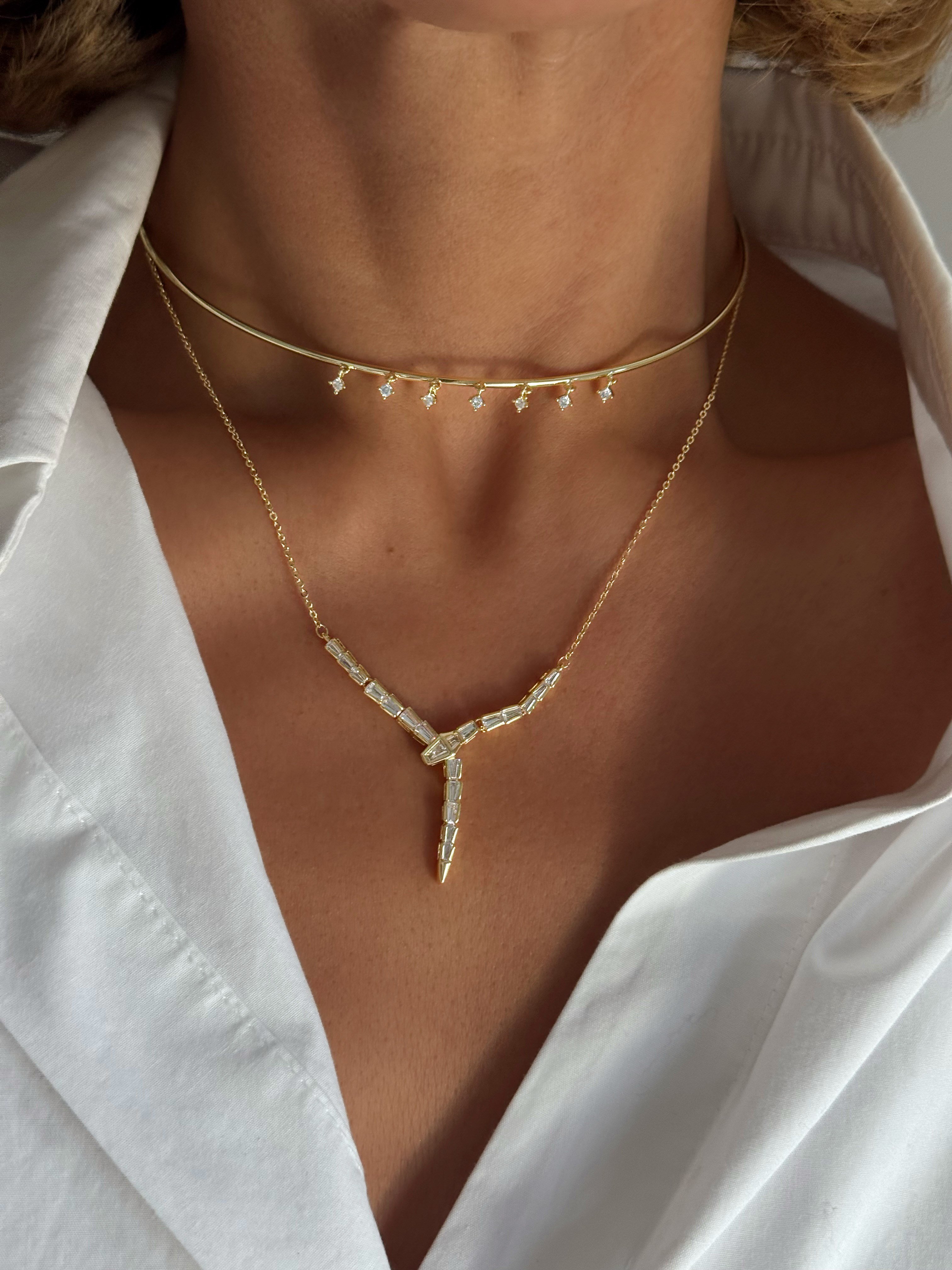 Daire Zirkon Taş Sallantılı Boru Plaka Choker Kolye Kombini