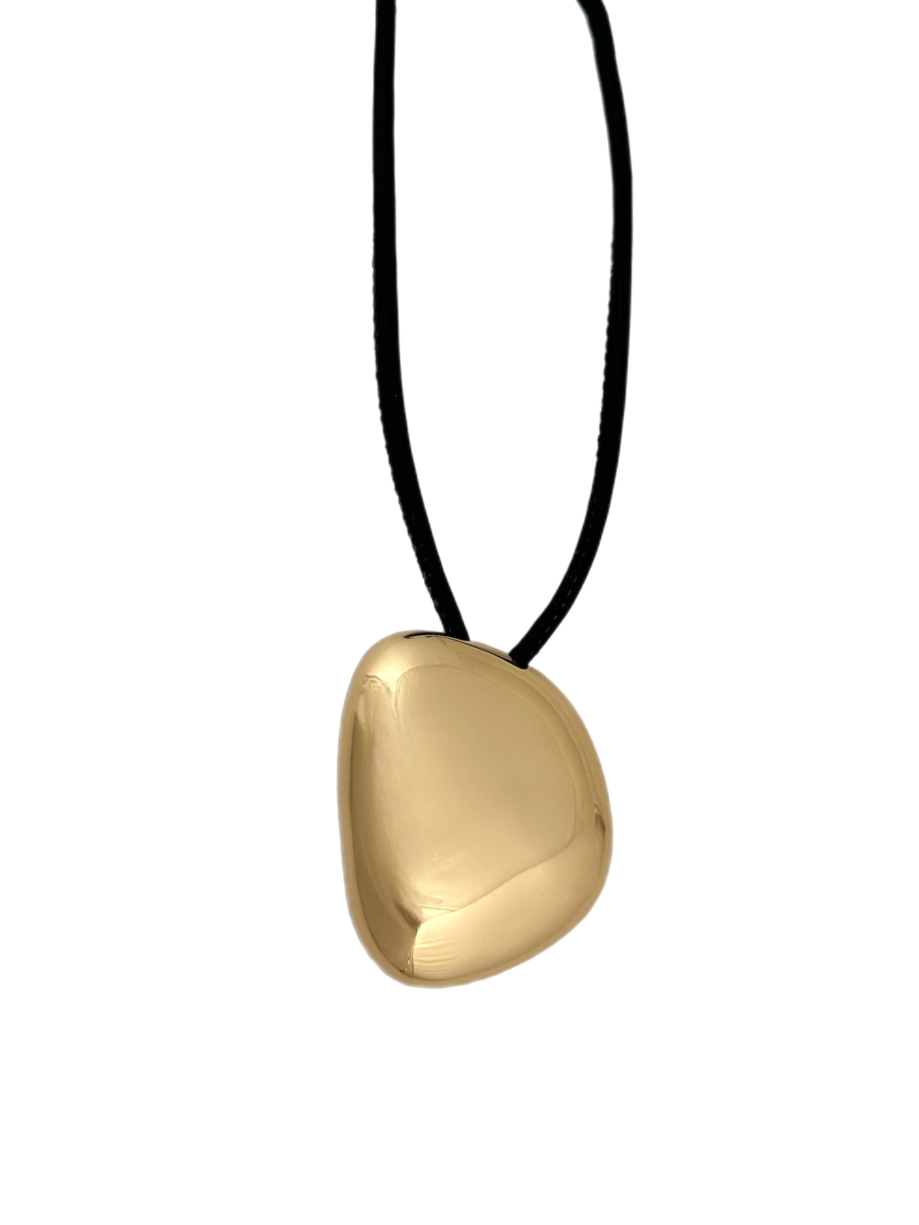 Gold Asimetrik Plaka Deri İp Kolye ( 96 Cm )