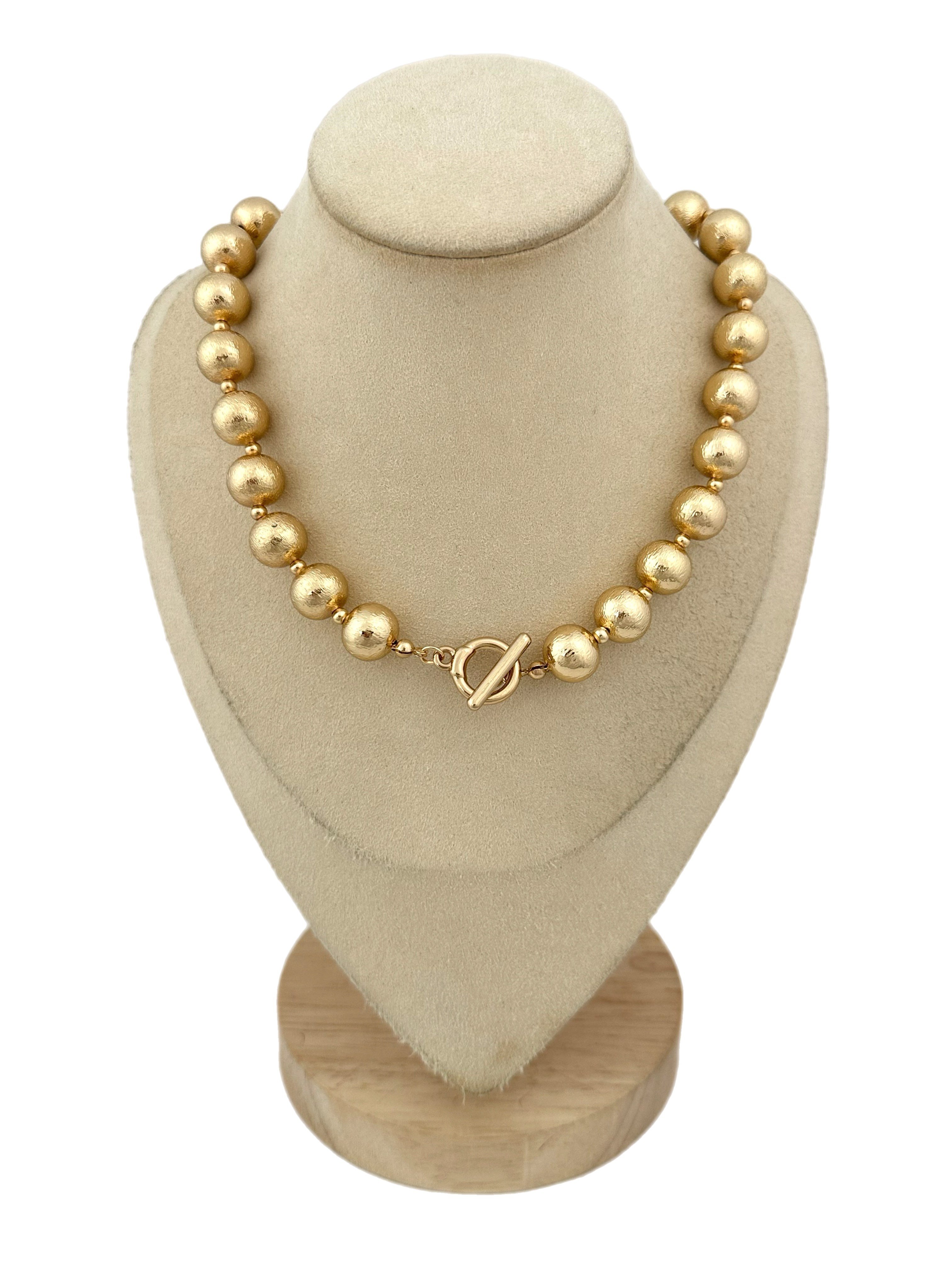 Gold Dokulu Dümen Kilit Topçuk Kolye ( 40 Cm )