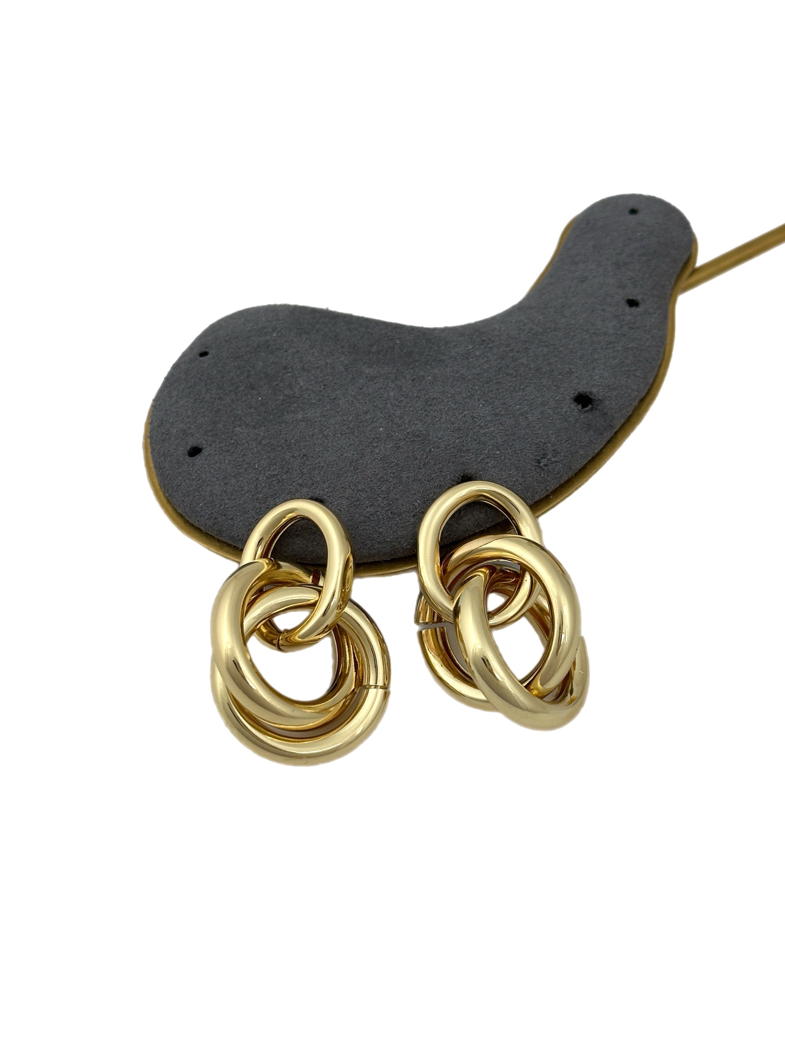 Gold İç İçe Geçmeli Halka Sallantılı Vintage Küpe