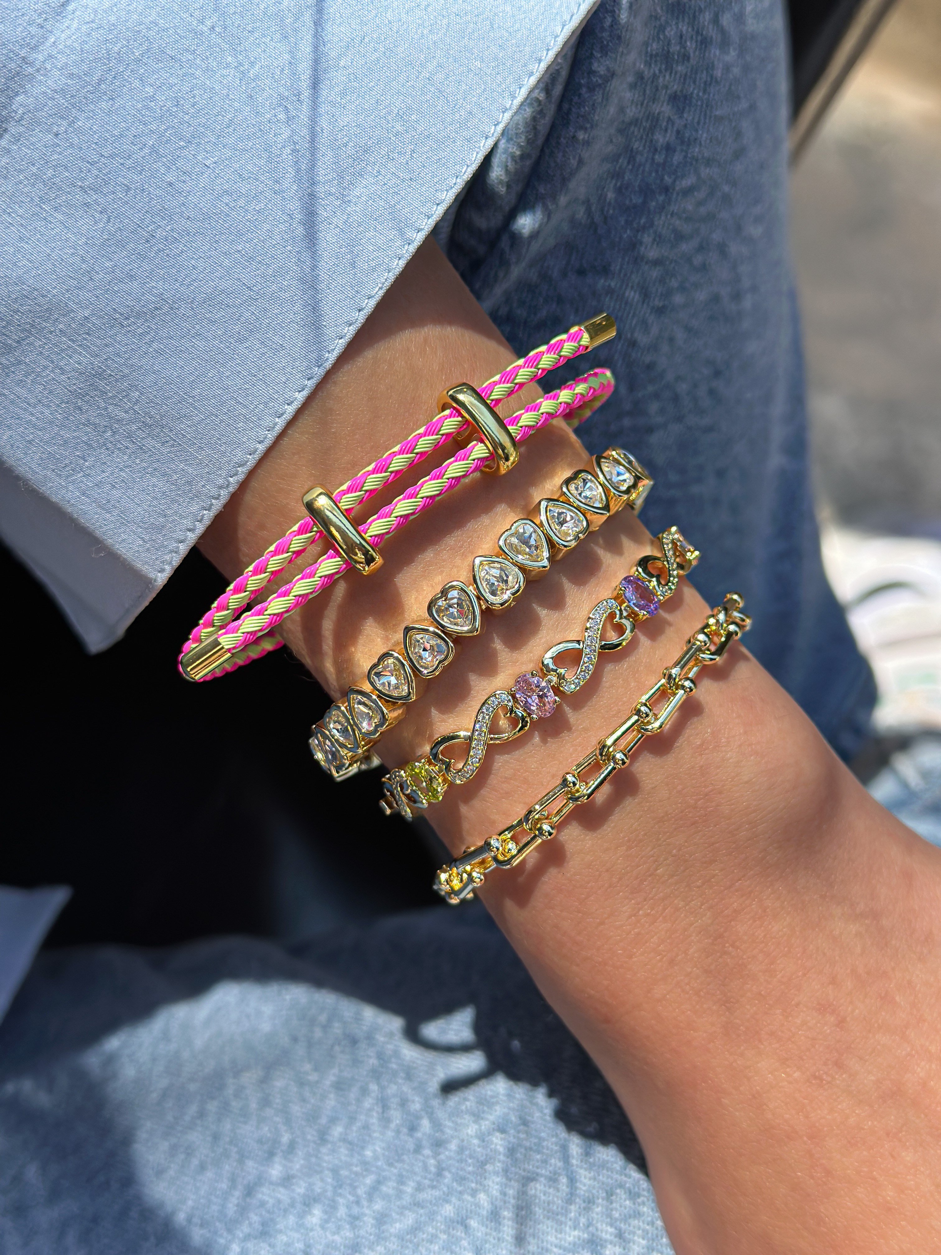 İki Renkli Örme İp Çelik Plaka Detay Ayarlanabilir Bileklik Kombini