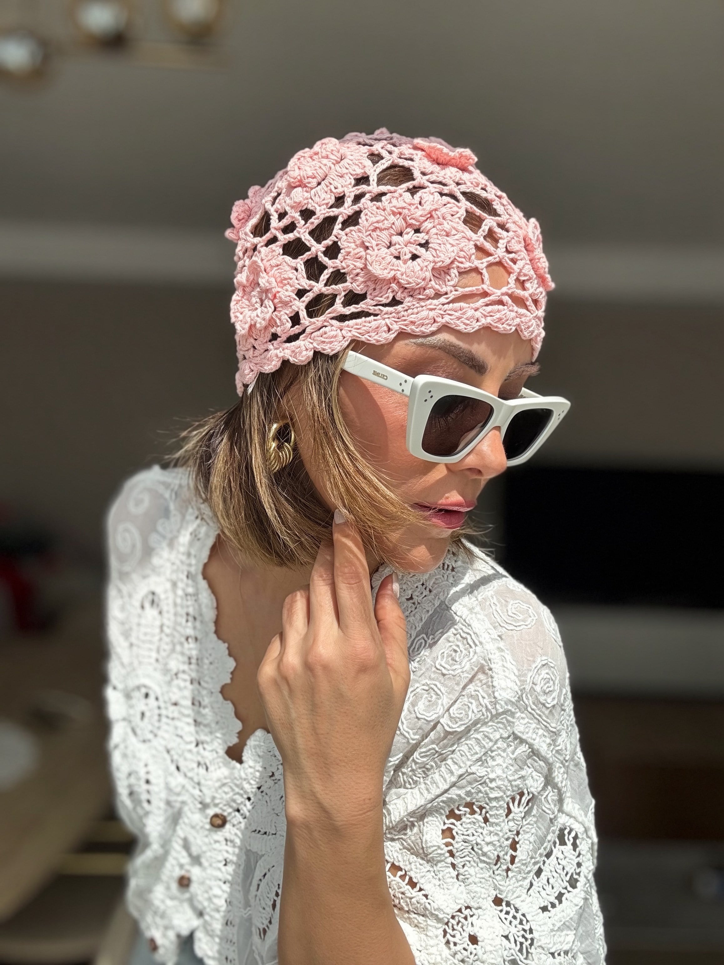 Örgü Çiçek İşlemeli Pembe File Kep Şapka