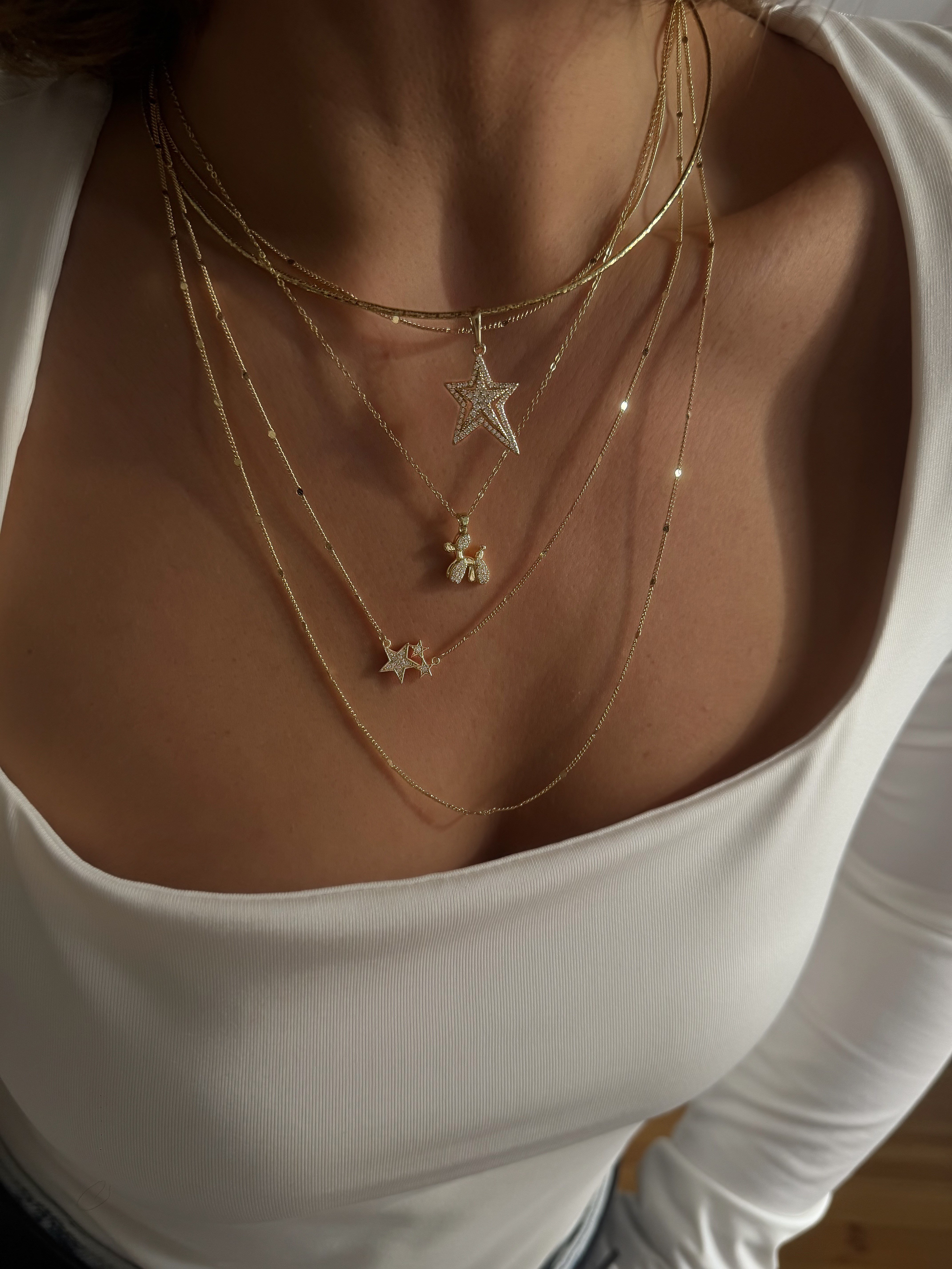 Özel Seri Asimetrik Yıldız Zirkon Taş Detay Tel Choker Kolye Kombini