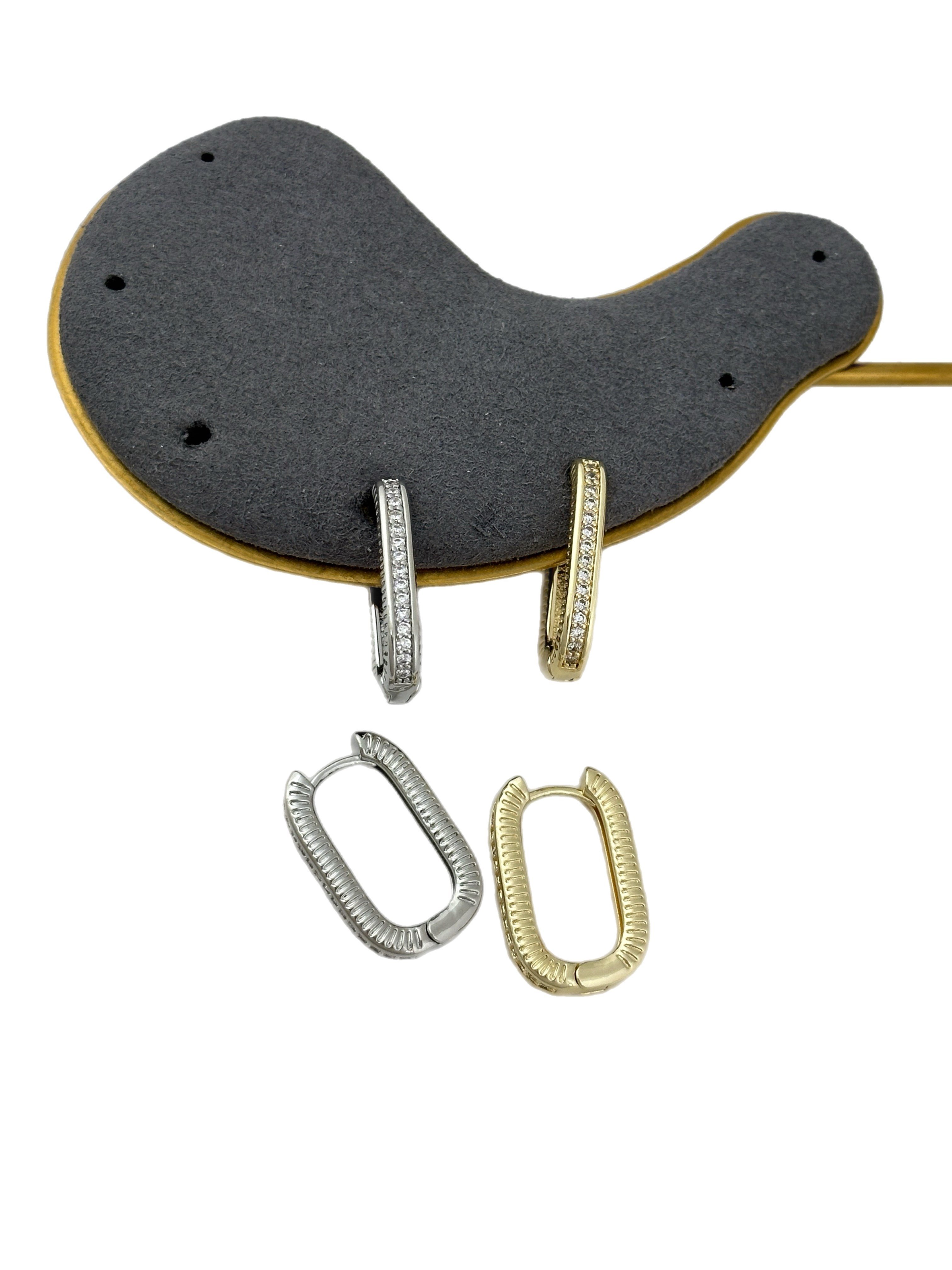 Özel Seri İşlemeli Zirkon Taşlı Oval Küpe