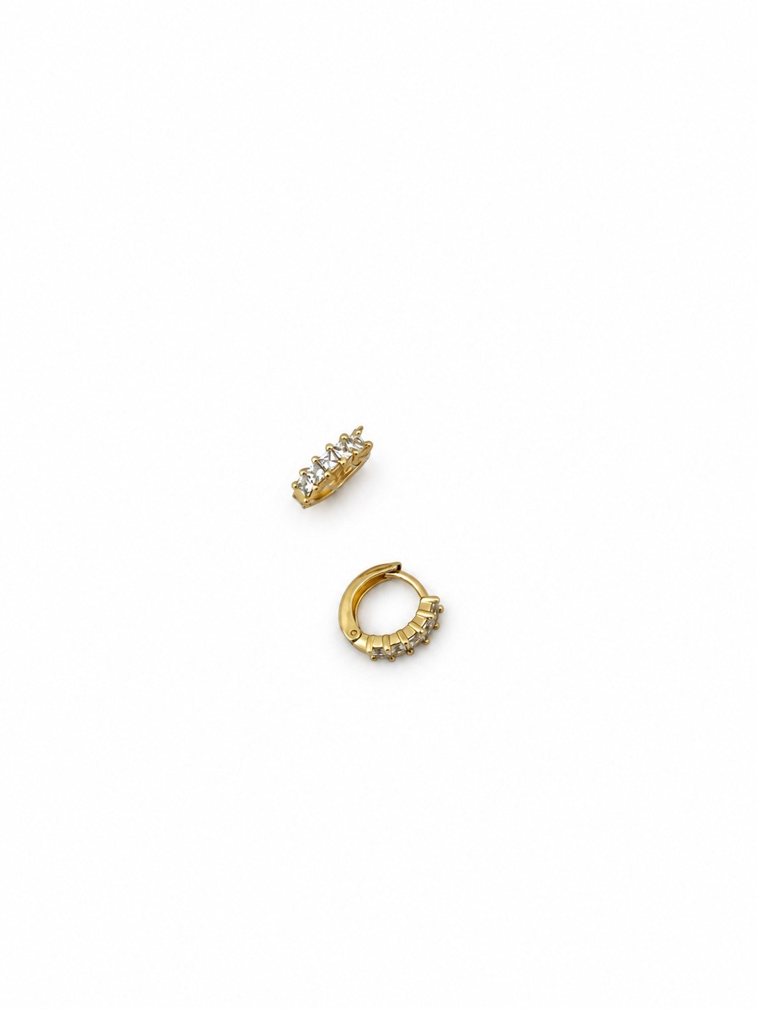 Özel Seri Mini Kare Taşlı Halka Küpe (İç Çap:7mm)