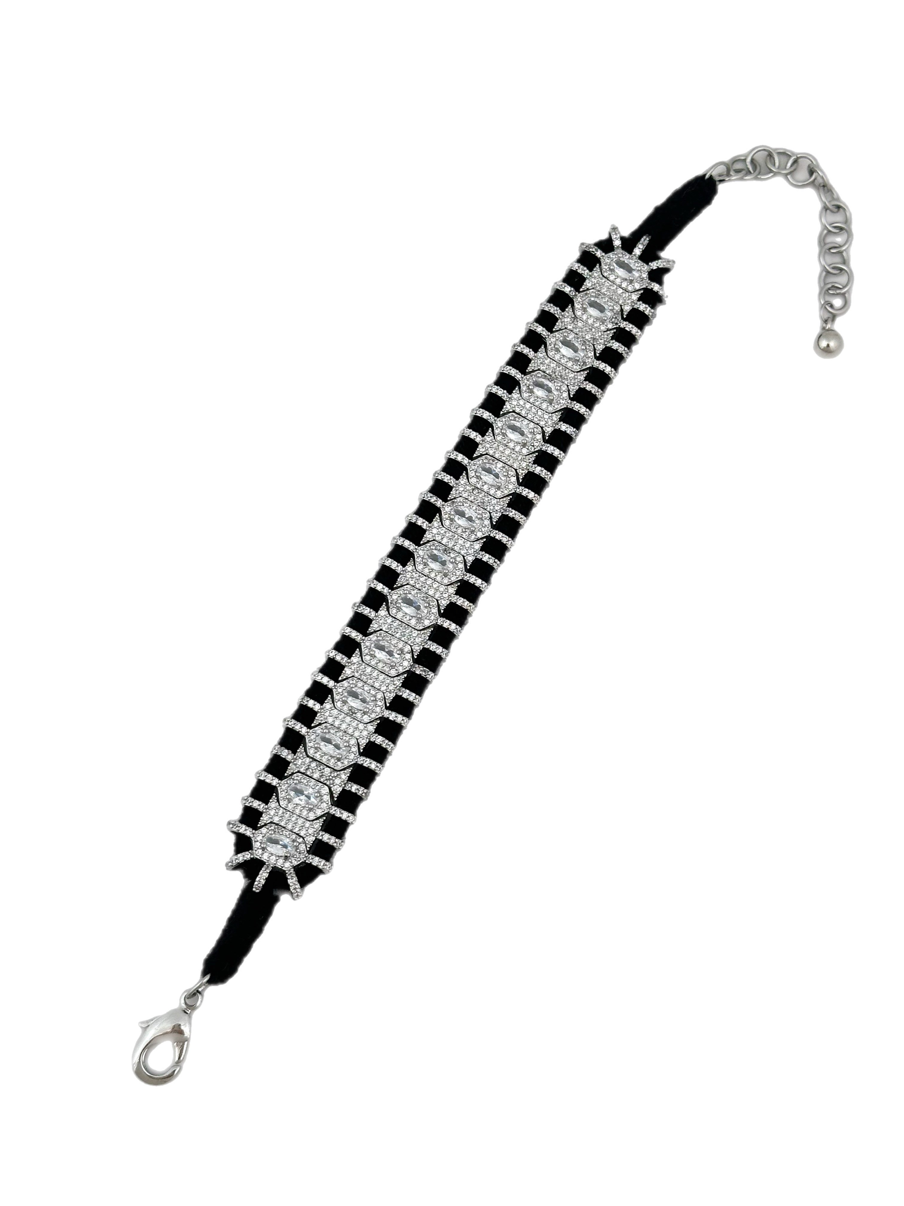 Özel Seri Siyah Örme İpli Oval ve Zirkon Taşlı Tasarım Bileklik ( 22 Cm )
