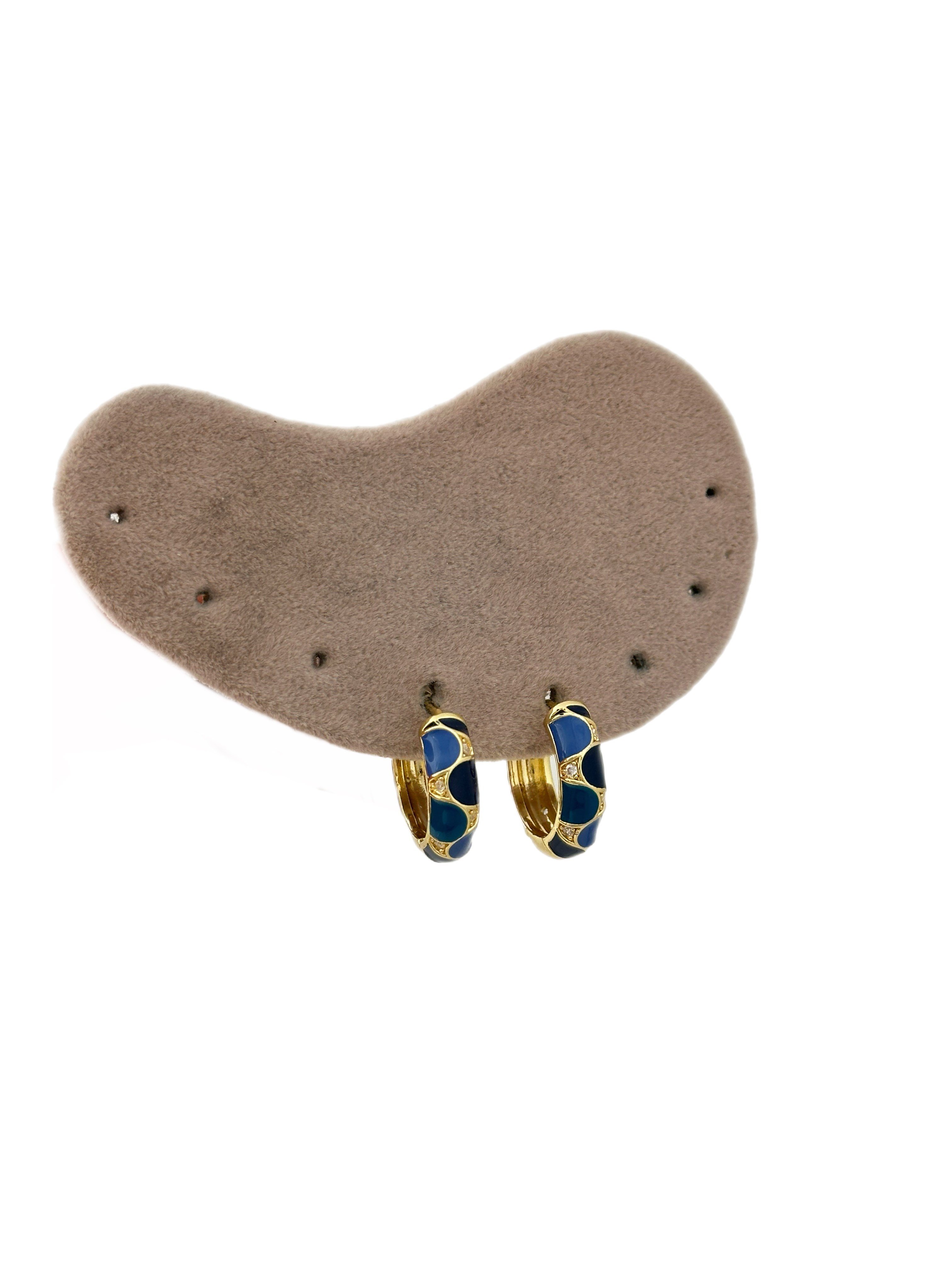 Özel Seri Zirkon Taş Detay Renkli Mineli Halka Küpe ( İç Çap : 1.5 Cm )