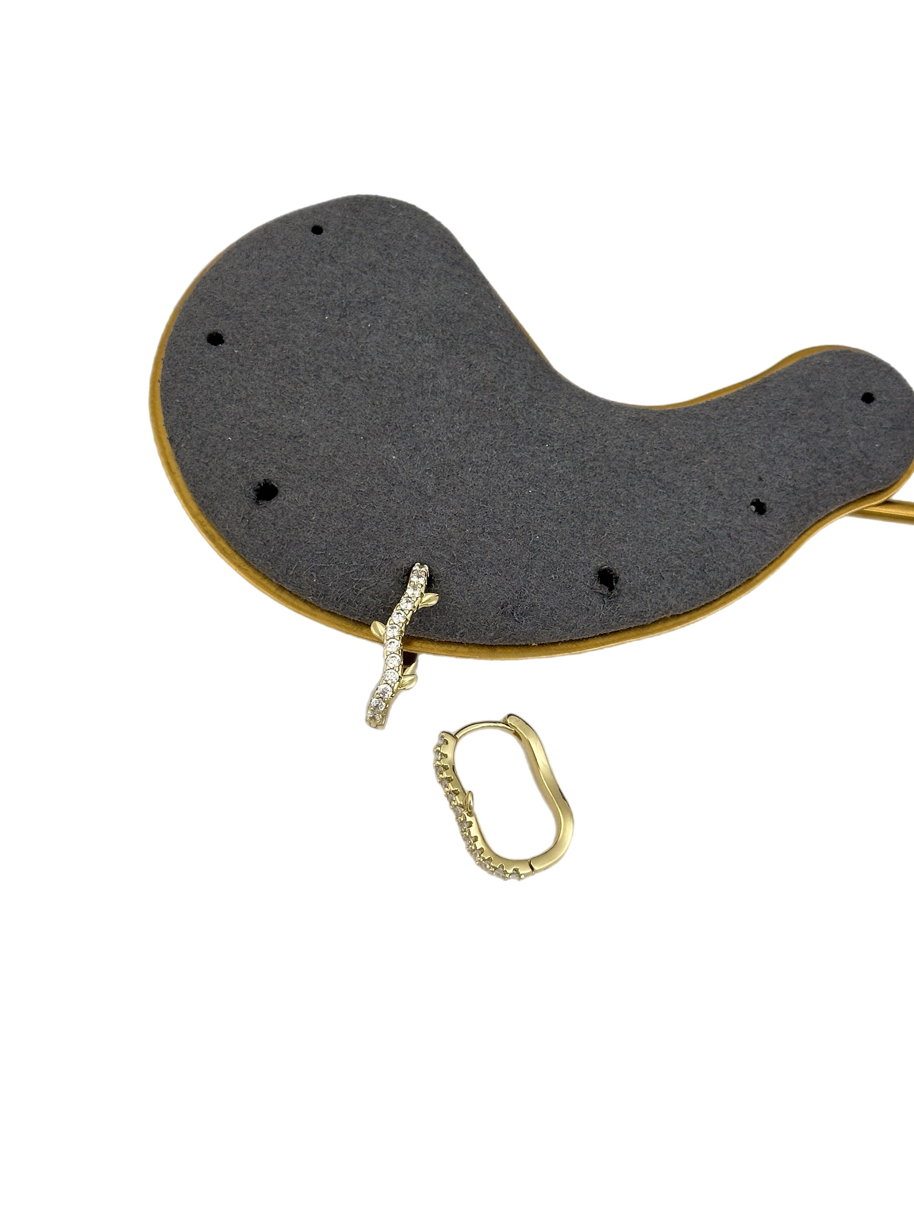 Özel Seri Zirkon Taşlı Sarmaşık Model Oval Halka Küpe
