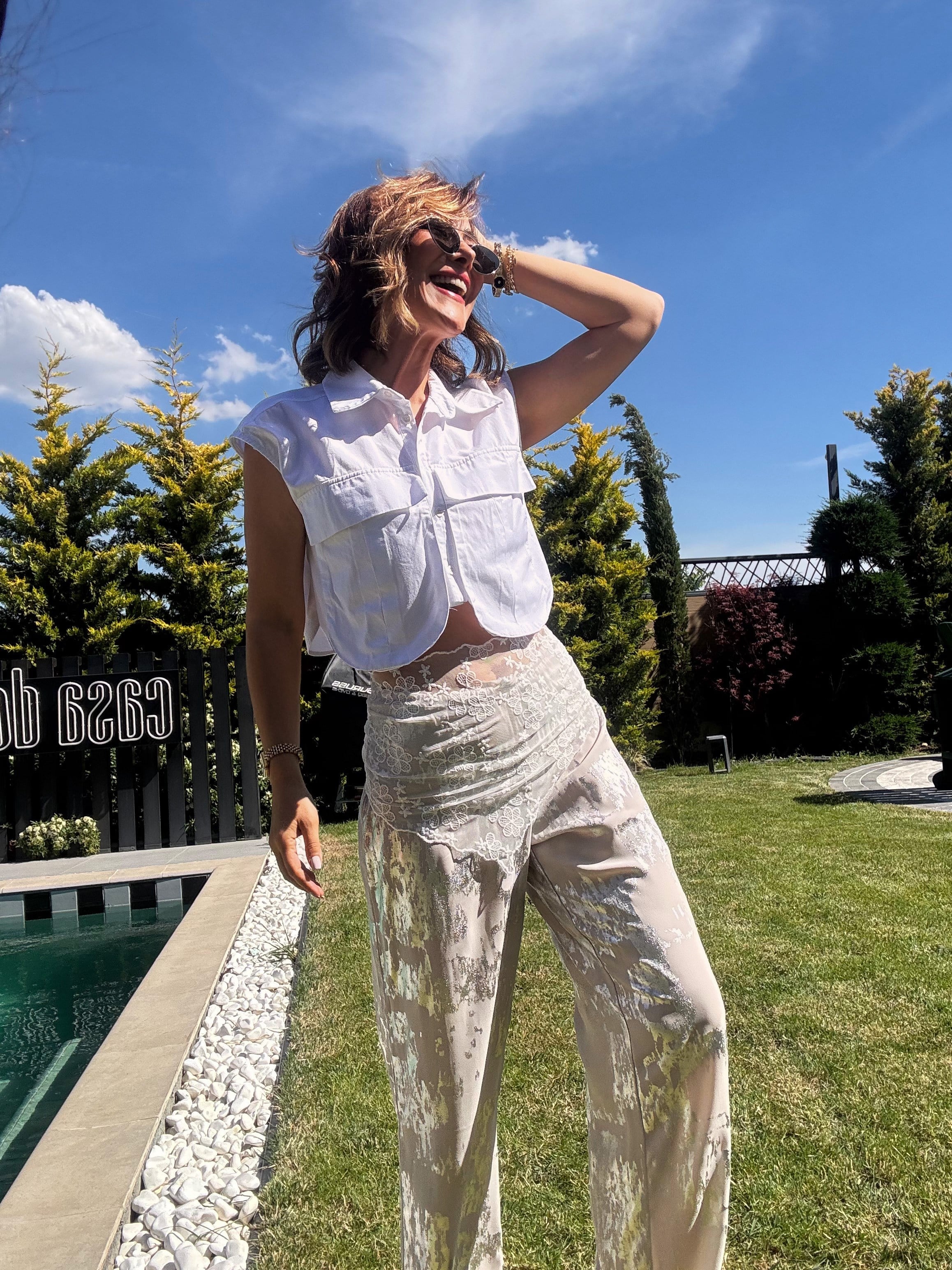 Papatya Çiçek Figür Kısa Model Dantel Üçgen Bandana & Fular