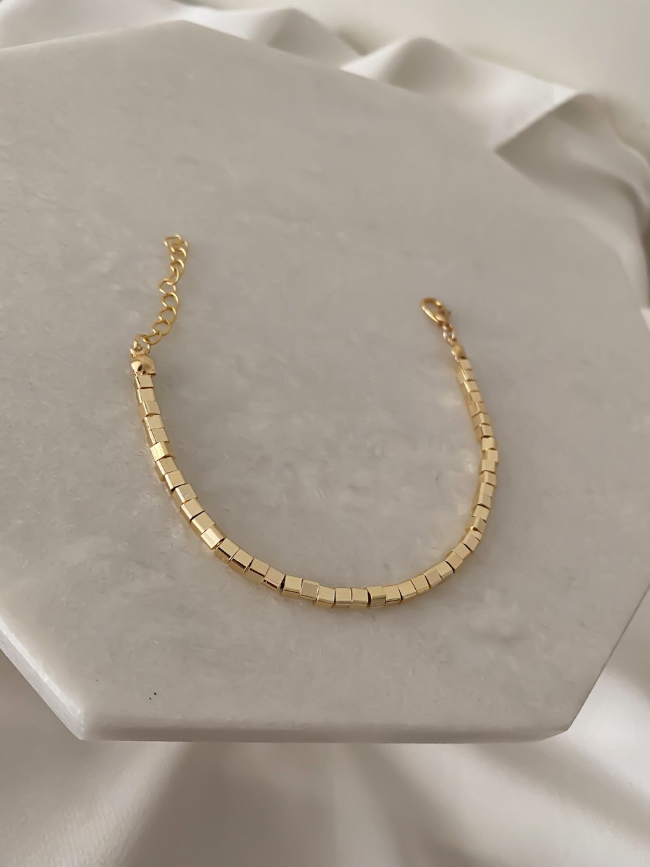 Pirinç Kaplama Küp Sıra Bileklik (21cm)