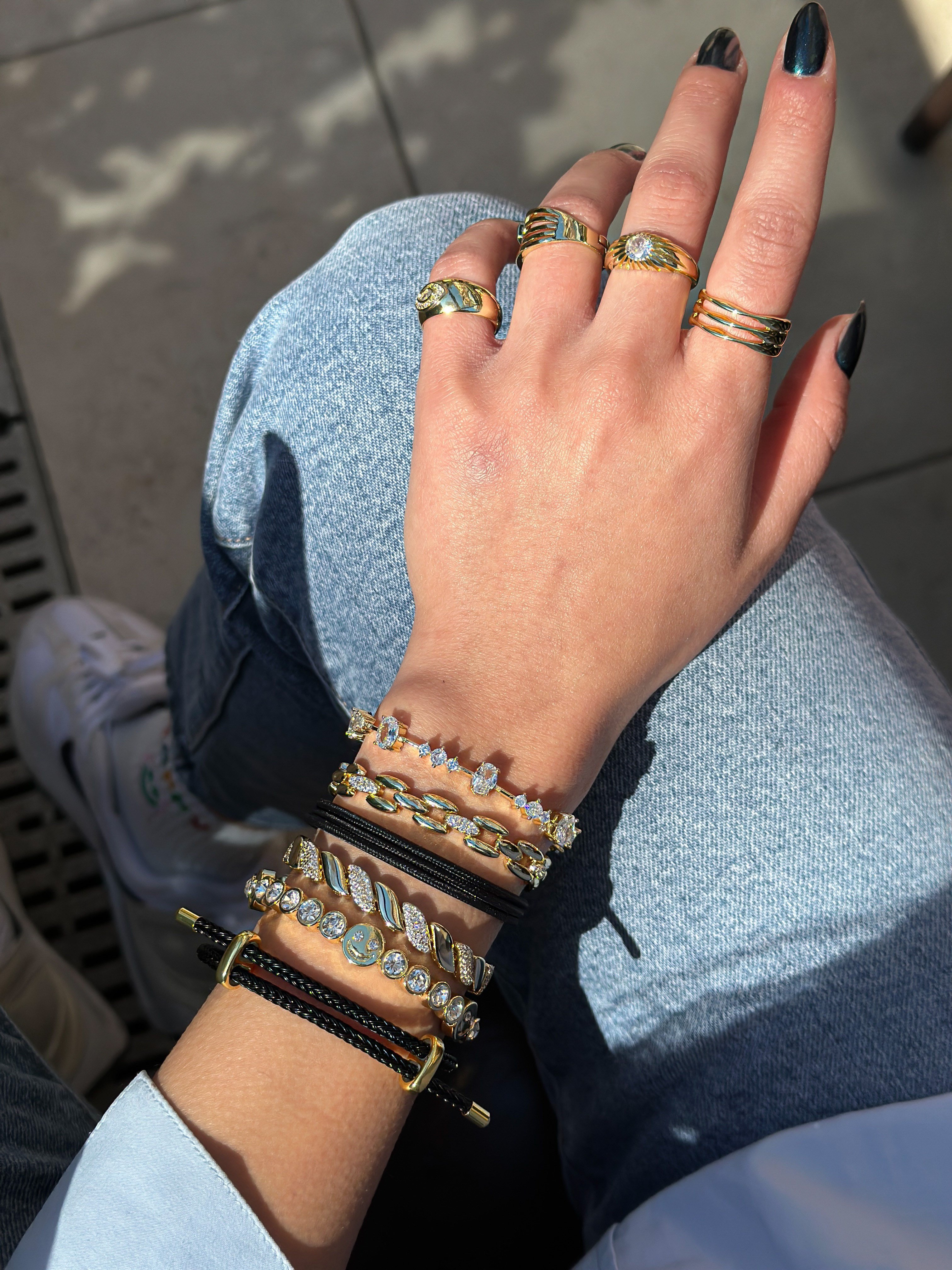 Renkli Örme İp Çelik Plaka Detay Ayarlanabilir Bileklik Kombini